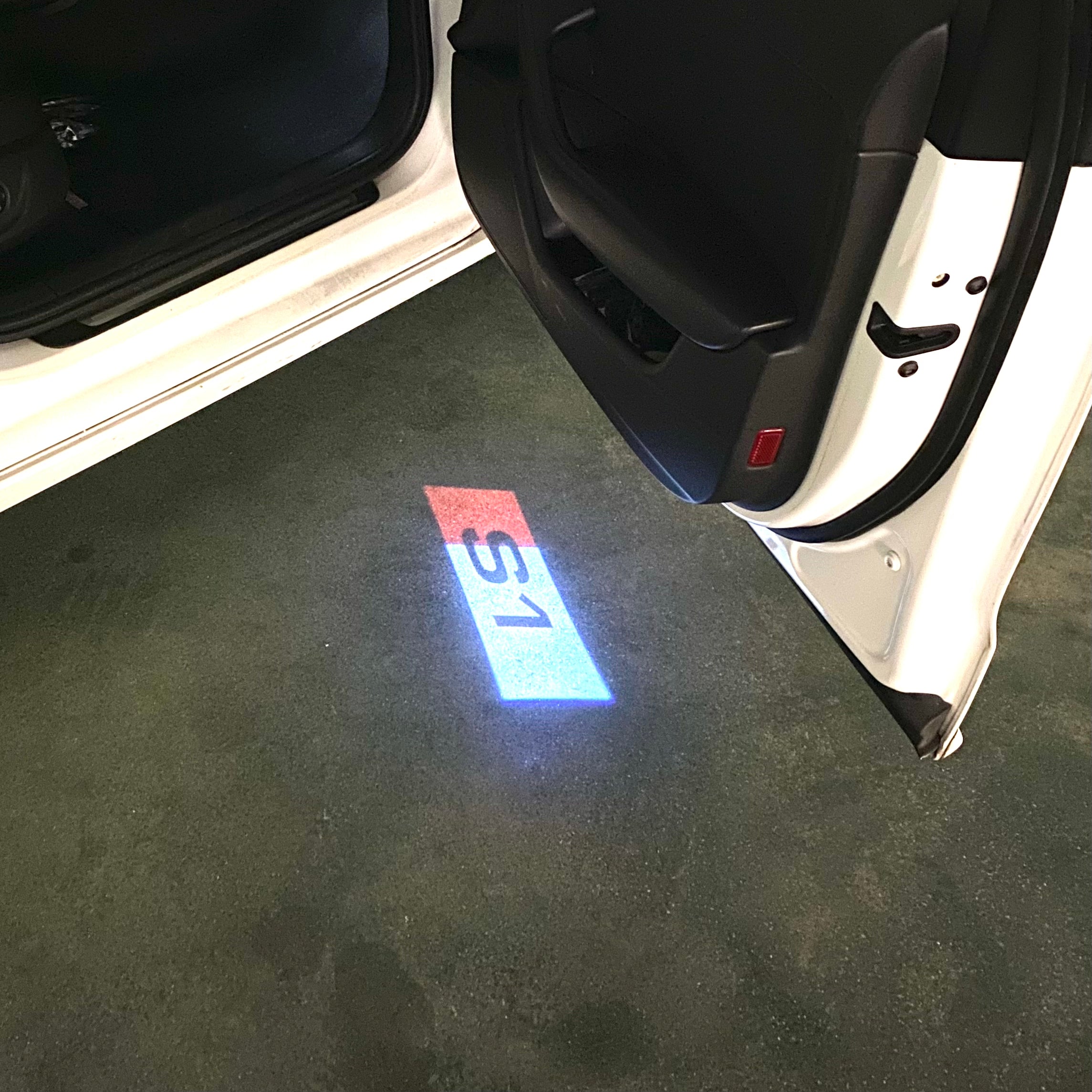 AUDI S1 LOGO PROJECTOT LIGHTS Nr.127 (quantità 1 = 2 Logo Films /2 luci porta)