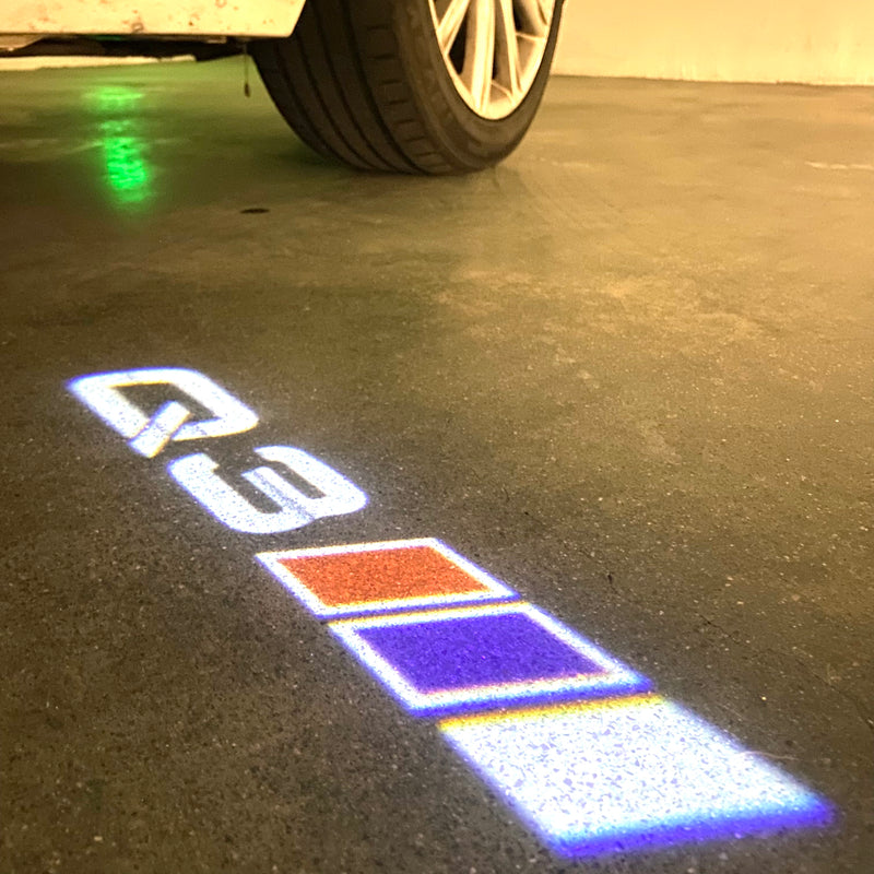 AUDI LOGO PROJECTOT LIGHTS Nr.120 (Menge 1 = 2 Logofolien /2 Türleuchten)