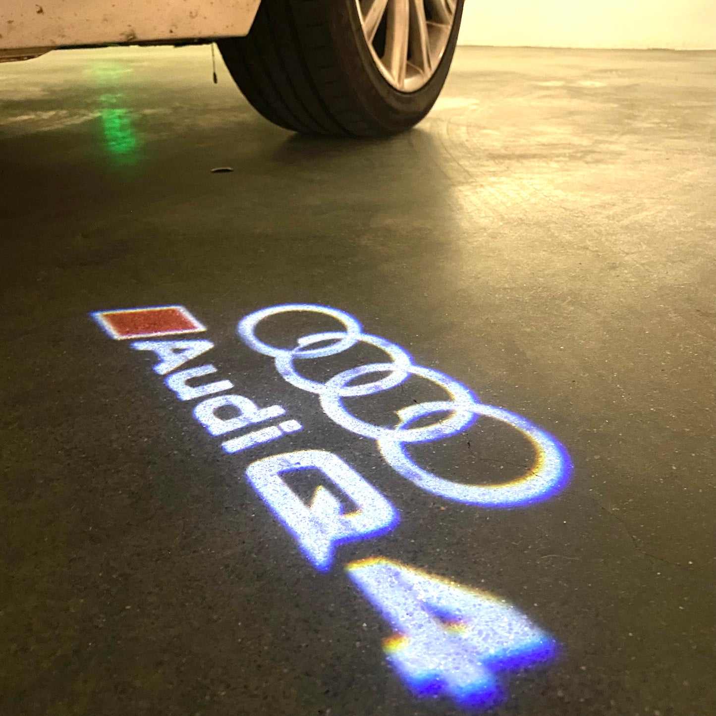 AUDI  Q4 LOGO PROJECTOT LIGHTS  (quantity 1 = 2 Logo Films /2 door lights）Nr.12B24