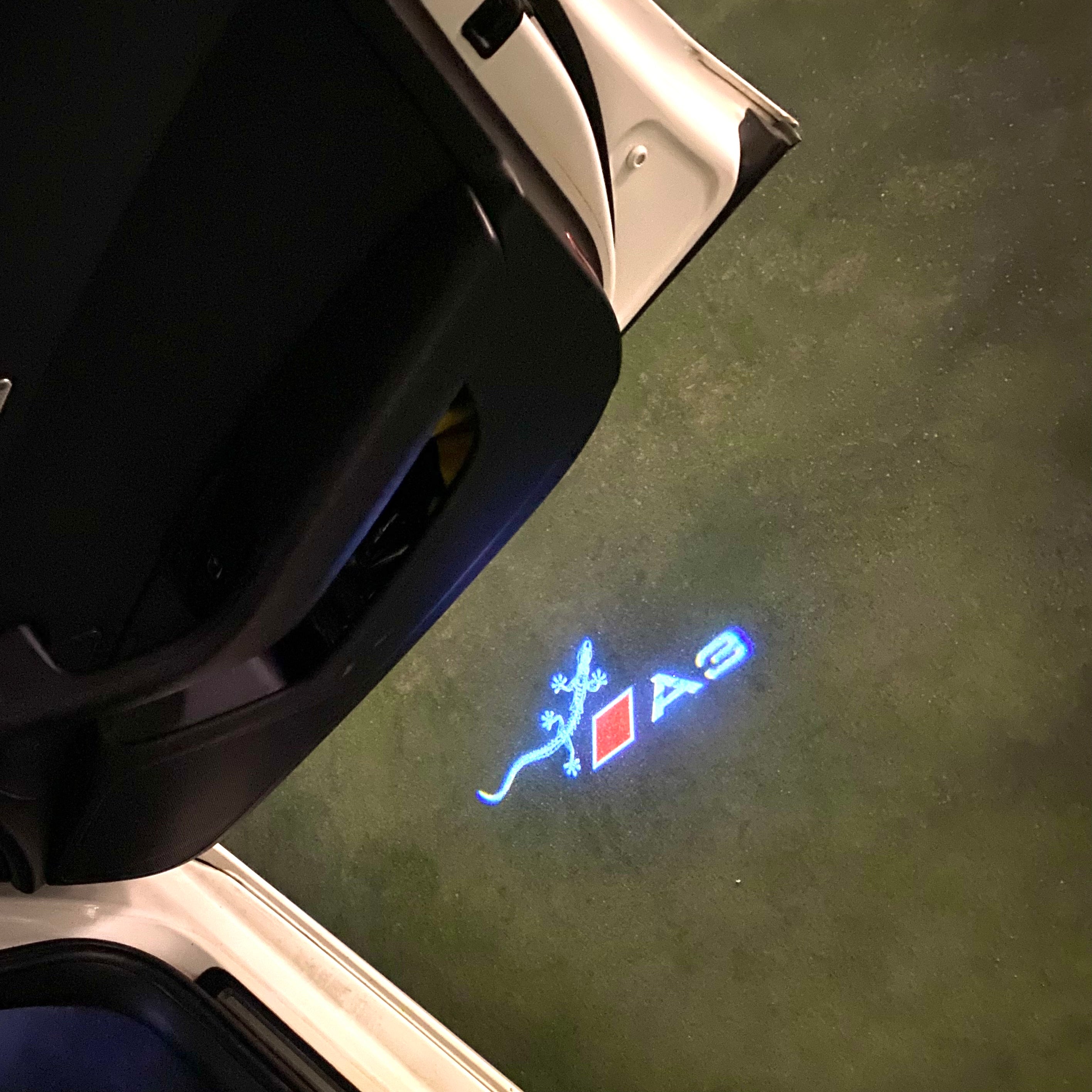 AUDI LOGO PROJECT LIGHTS Nr.120 (quantità 1= 2 Logo Films /2 porta luci）