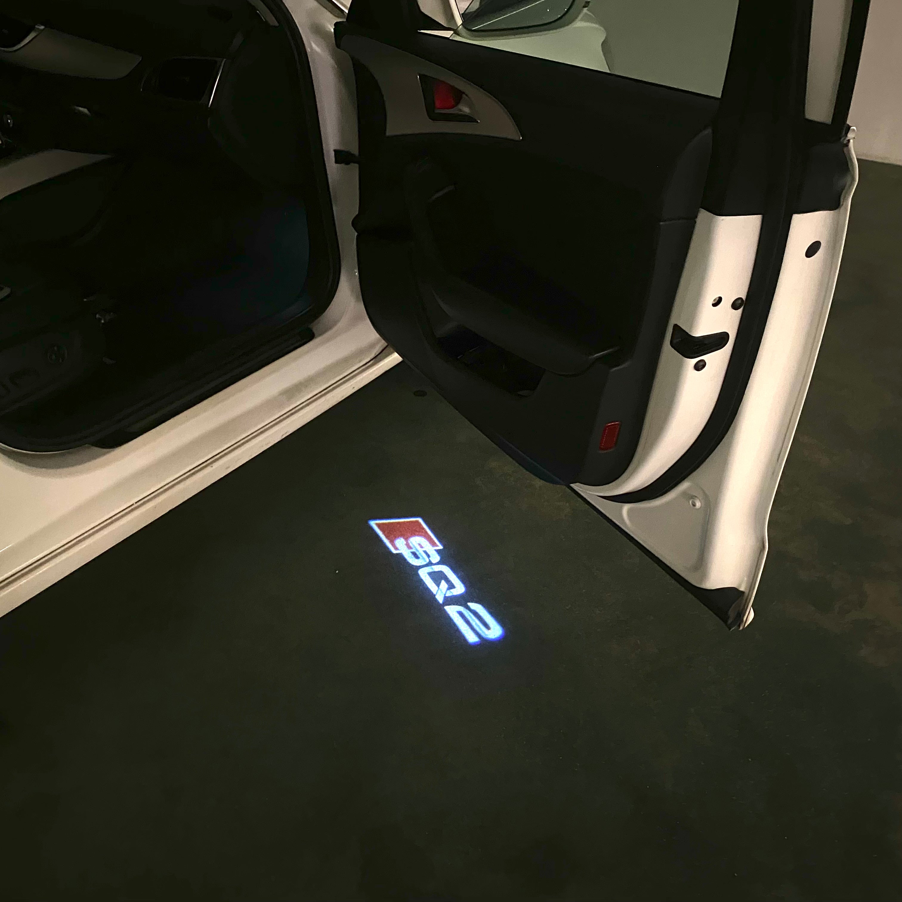 AUDI LOGO PROJECT LIGHTS Nr.120 (quantità 1= 2 Logo Films /2 porta luci）