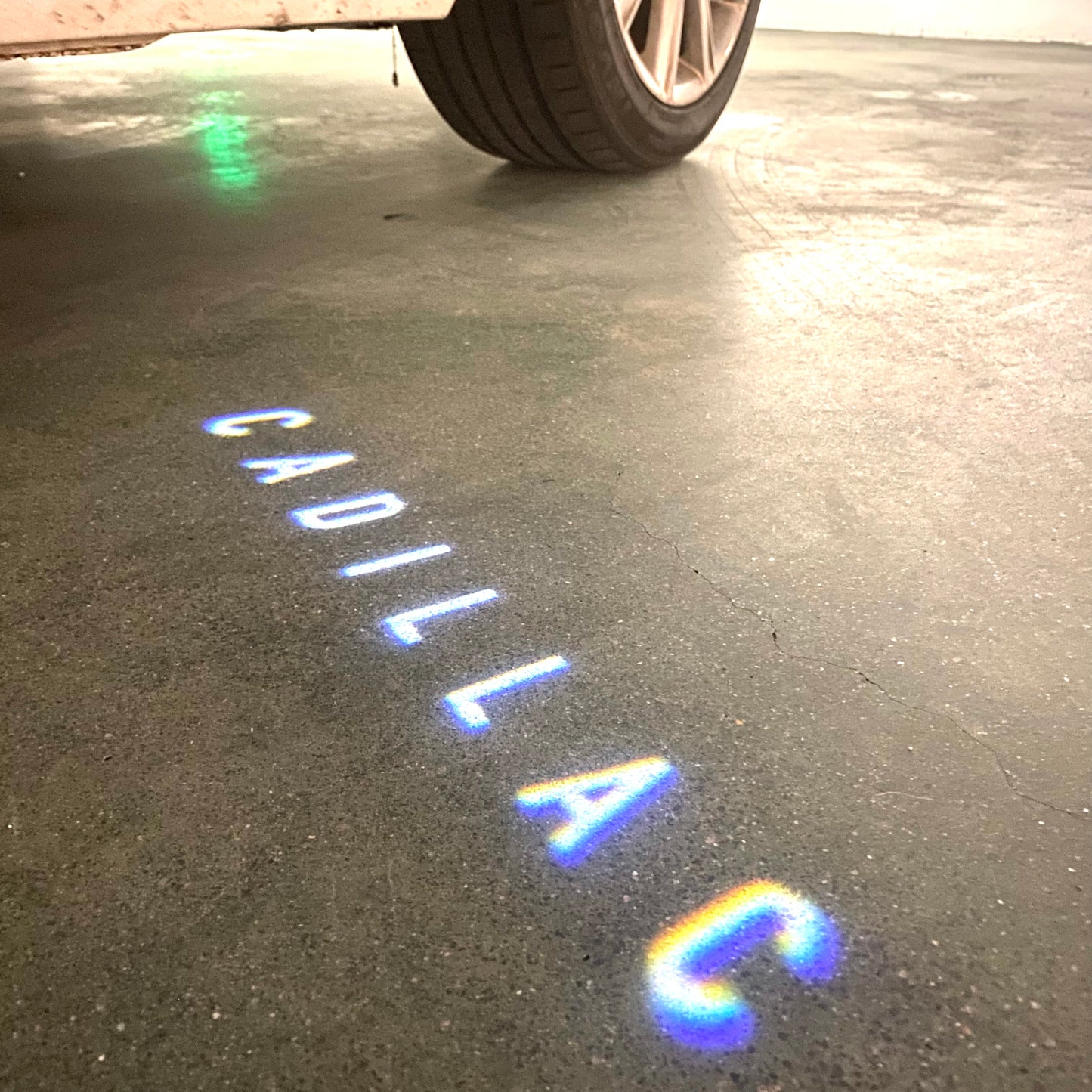 AUDI LOGO PROJECTOT LIGHTS Nr.19 (الكمية 1 = 2 Logo Films /2 أضواء الباب)