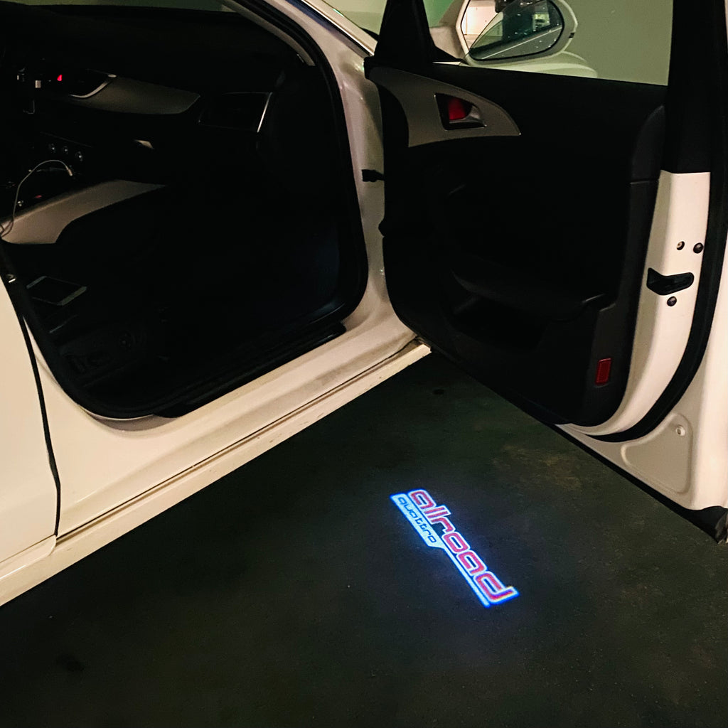 LUCI PROJECTOT LOGO AUDI Nr.297 (quantità 1 = 2 Pellicole Logo / 2 luci porta）