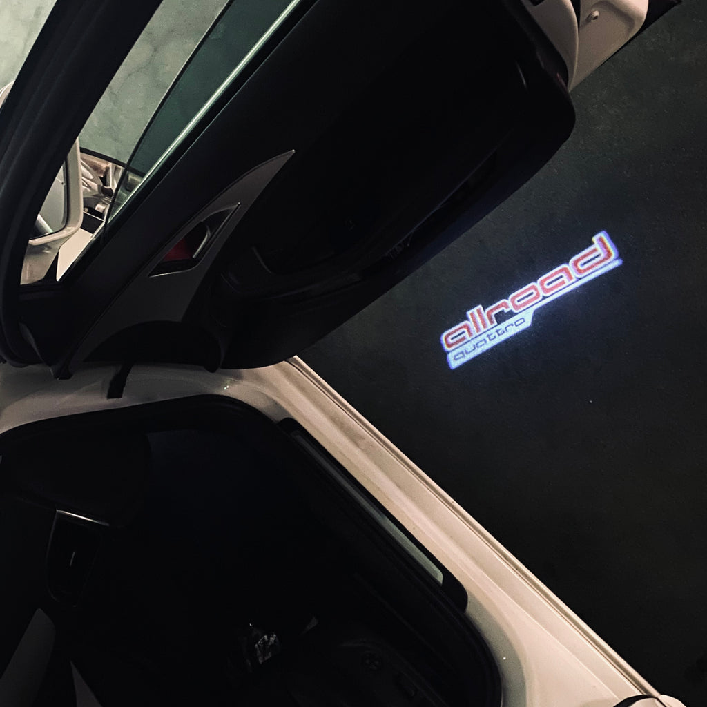 LUCI PROJECTOT LOGO AUDI Nr.297 (quantità 1 = 2 Pellicole Logo / 2 luci porta）