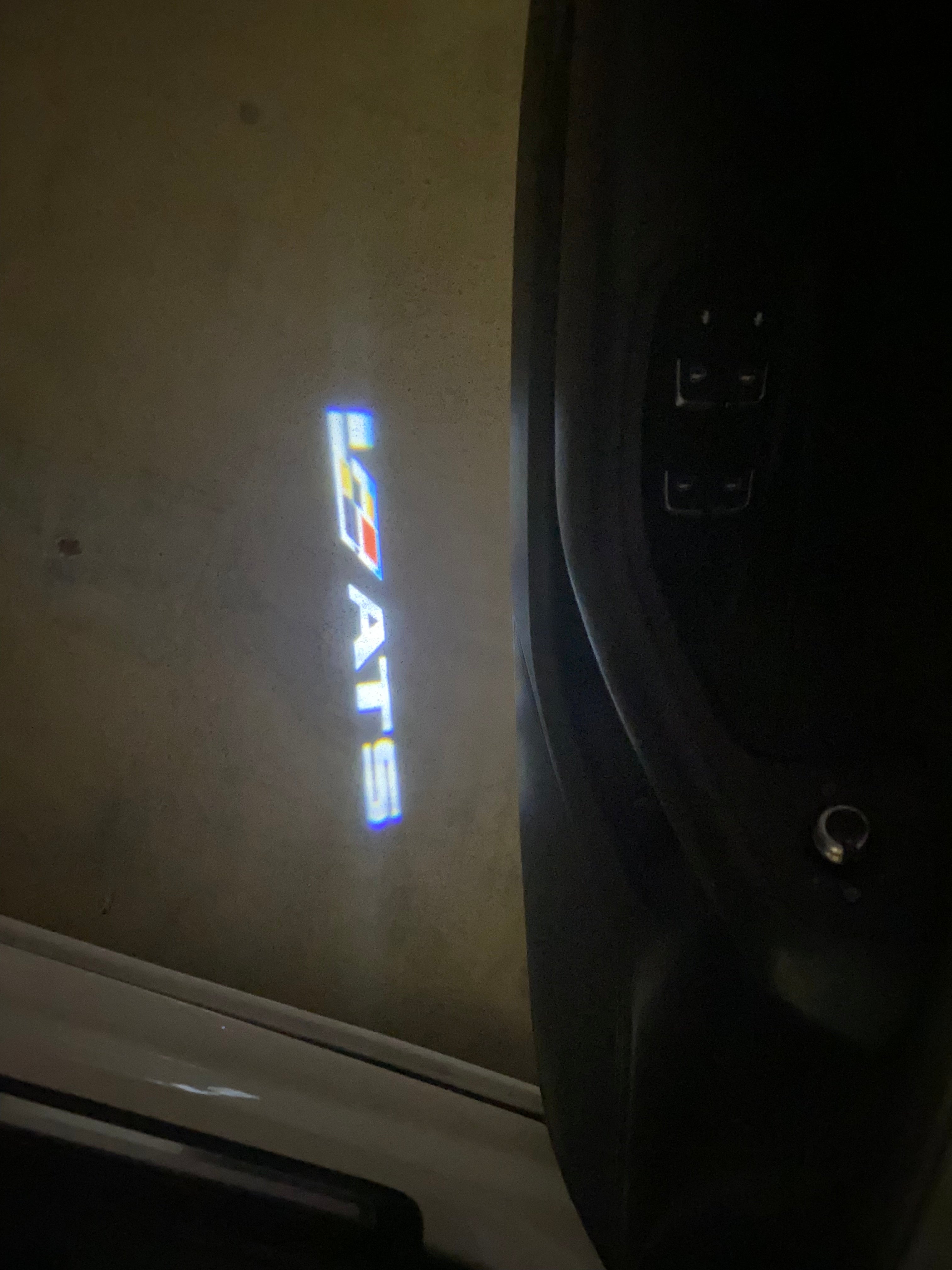 AUDI LOGO PROJECTOT LIGHTS Nr.19 (Menge 1 = 2 Logo Folien /2 Türleuchten)