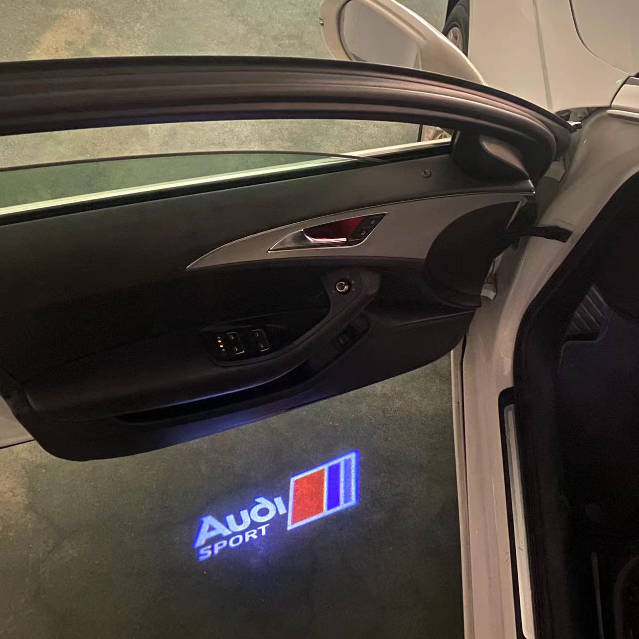 AUDI LOGO PROJECT LIGHTS Nr.120 (quantità 1= 2 Logo Films /2 porta luci）