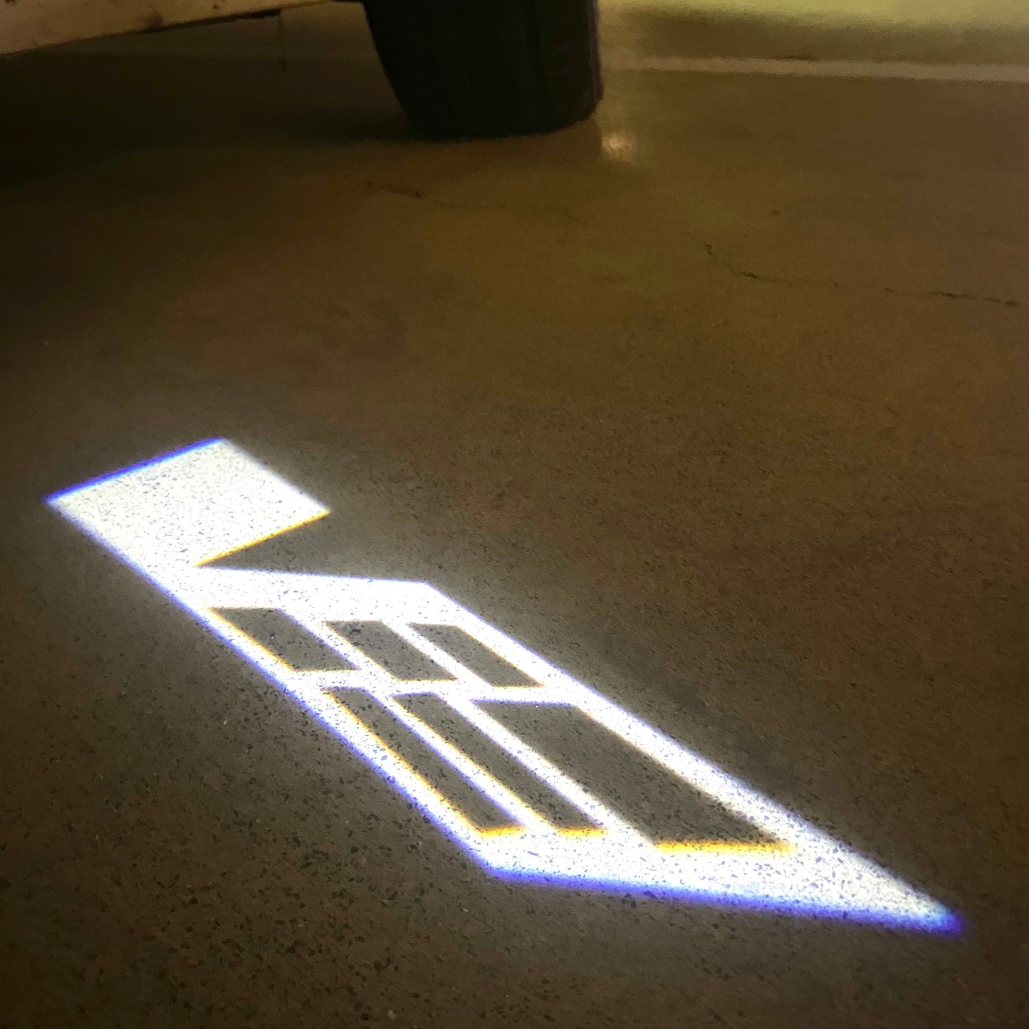 AUDI LOGO PROJECTOT LIGHTS Nr.19 (Menge 1 = 2 Logo Folien /2 Türleuchten)