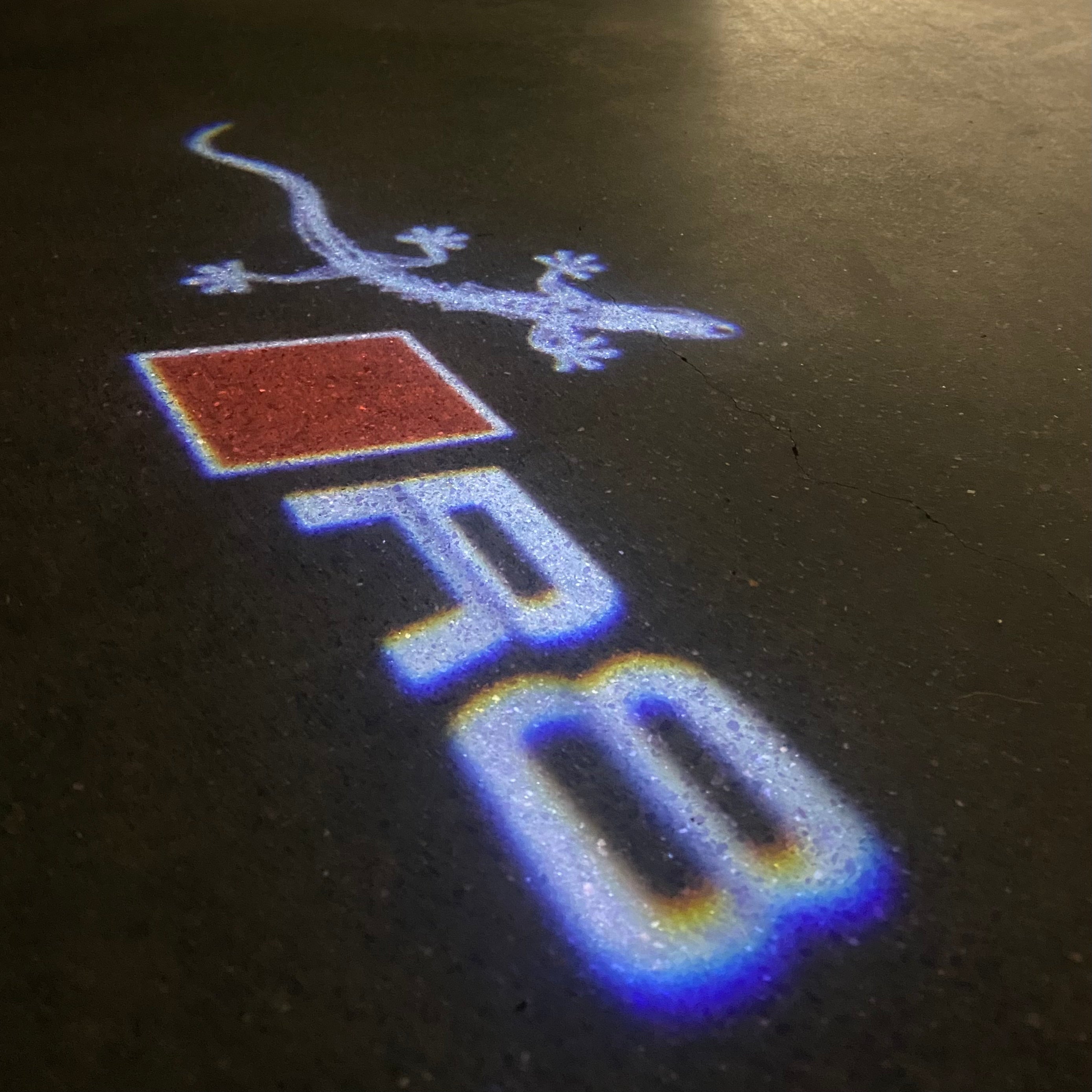 AUDI LOGO PROJECT LIGHTS Nr.120 (quantità 1= 2 Logo Films /2 porta luci）