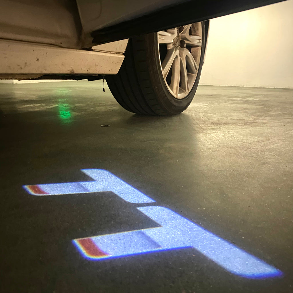 AUDI LOGO PROJECT LIGHTS Nr.120 (quantità 1= 2 Logo Films /2 porta luci）