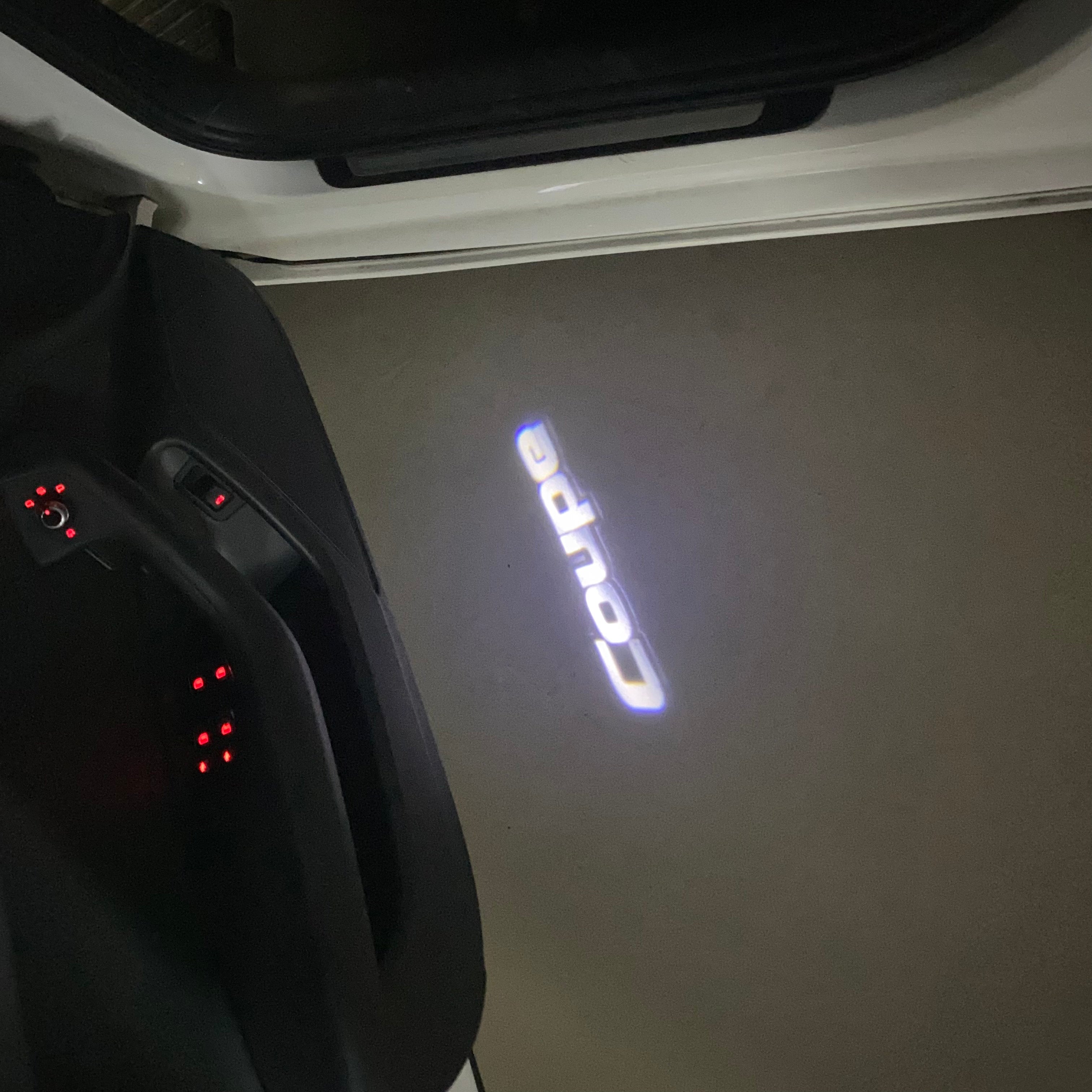 JAGUAR LOGO PROJECROTR LUCI Nr.83 (quantità 1 = 1 set / 2 luci porta)