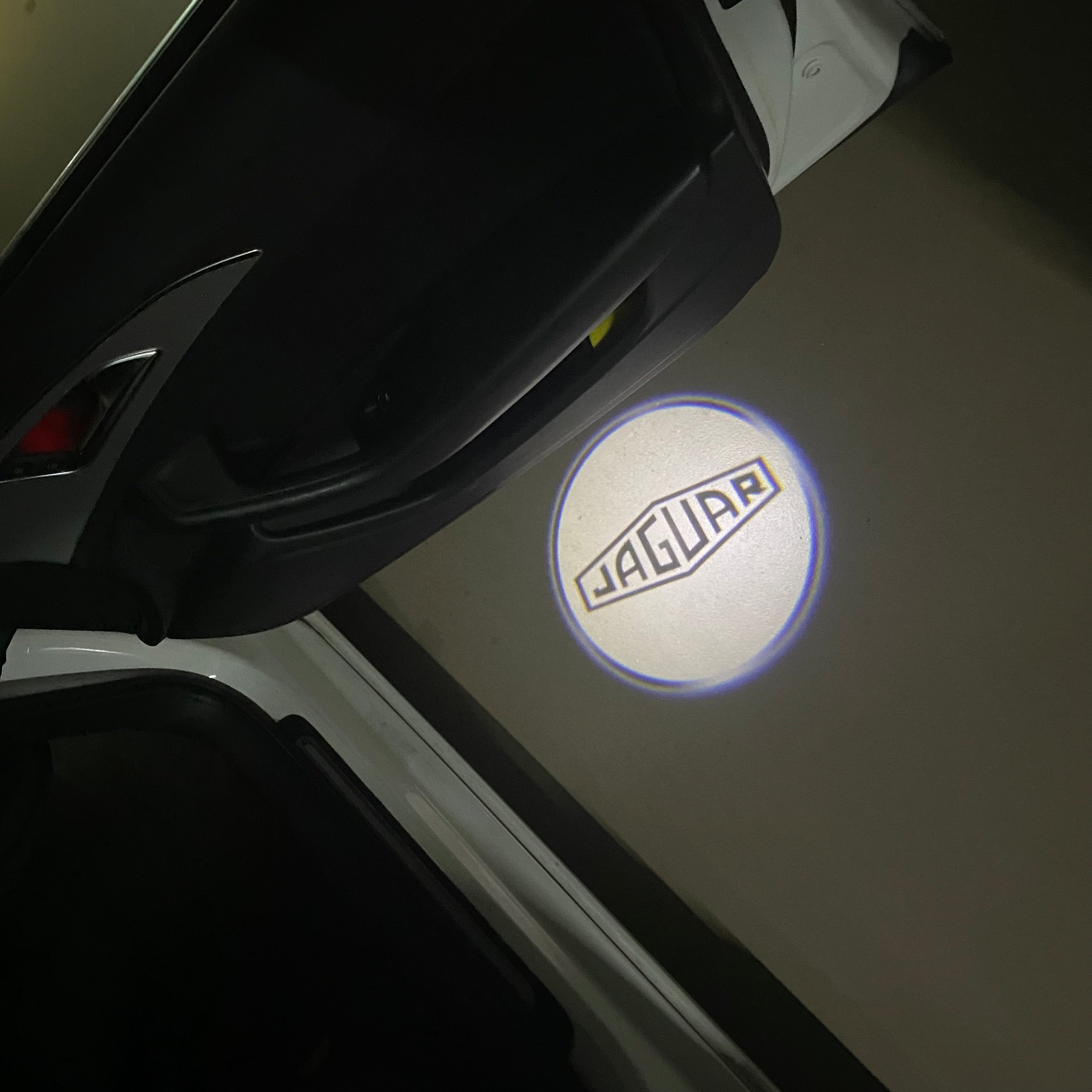 JAGUAR LOGO PROJECROTR LIGHTS Nr.11 (quantità 1 = 1 set/2 luci porta)