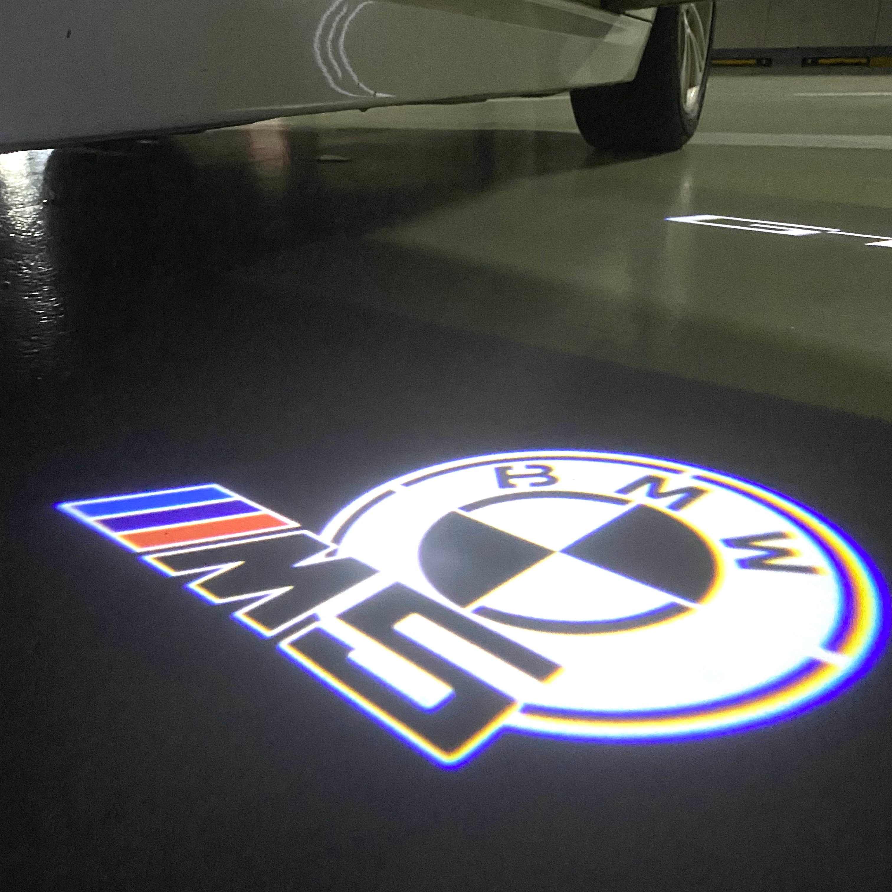 BMW M3 LOGO PROJECTOT LIGHTS Nr.24 (Menge 1 = 1 Sets/2 Türleuchten)