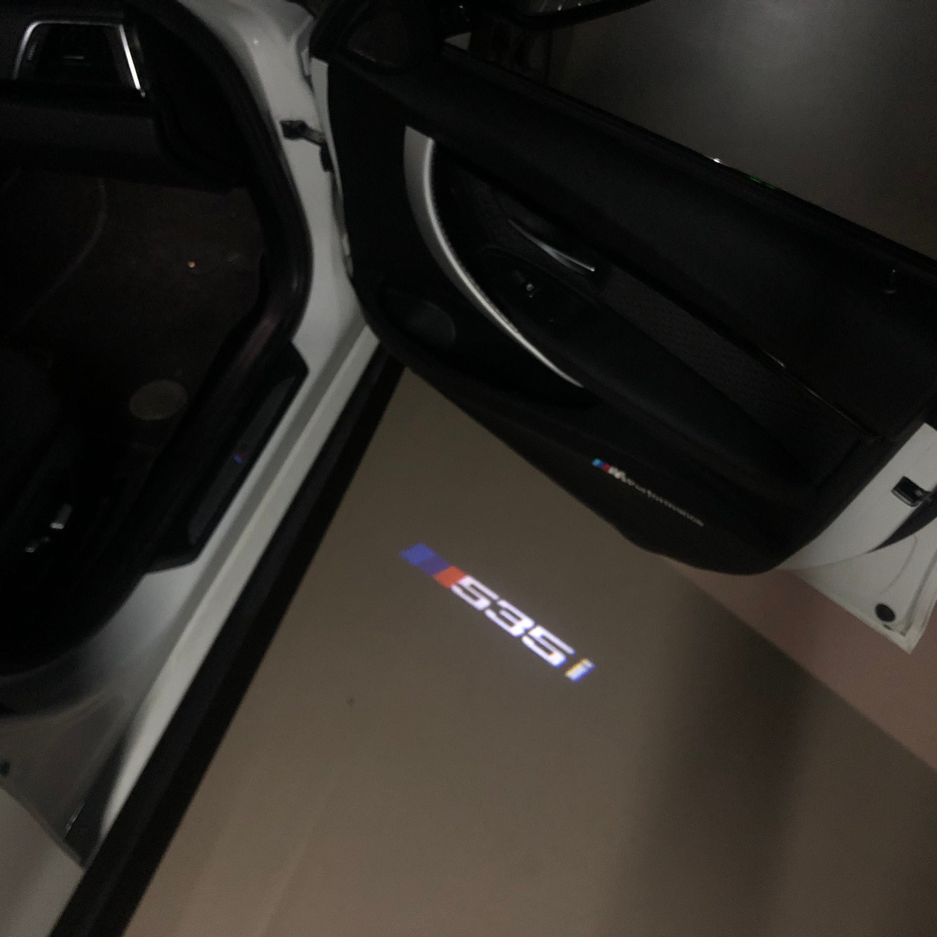 BMW M3 LOGO PROJECTOT LIGHTS Nr.24 (Menge 1 = 1 Sets/2 Türleuchten)