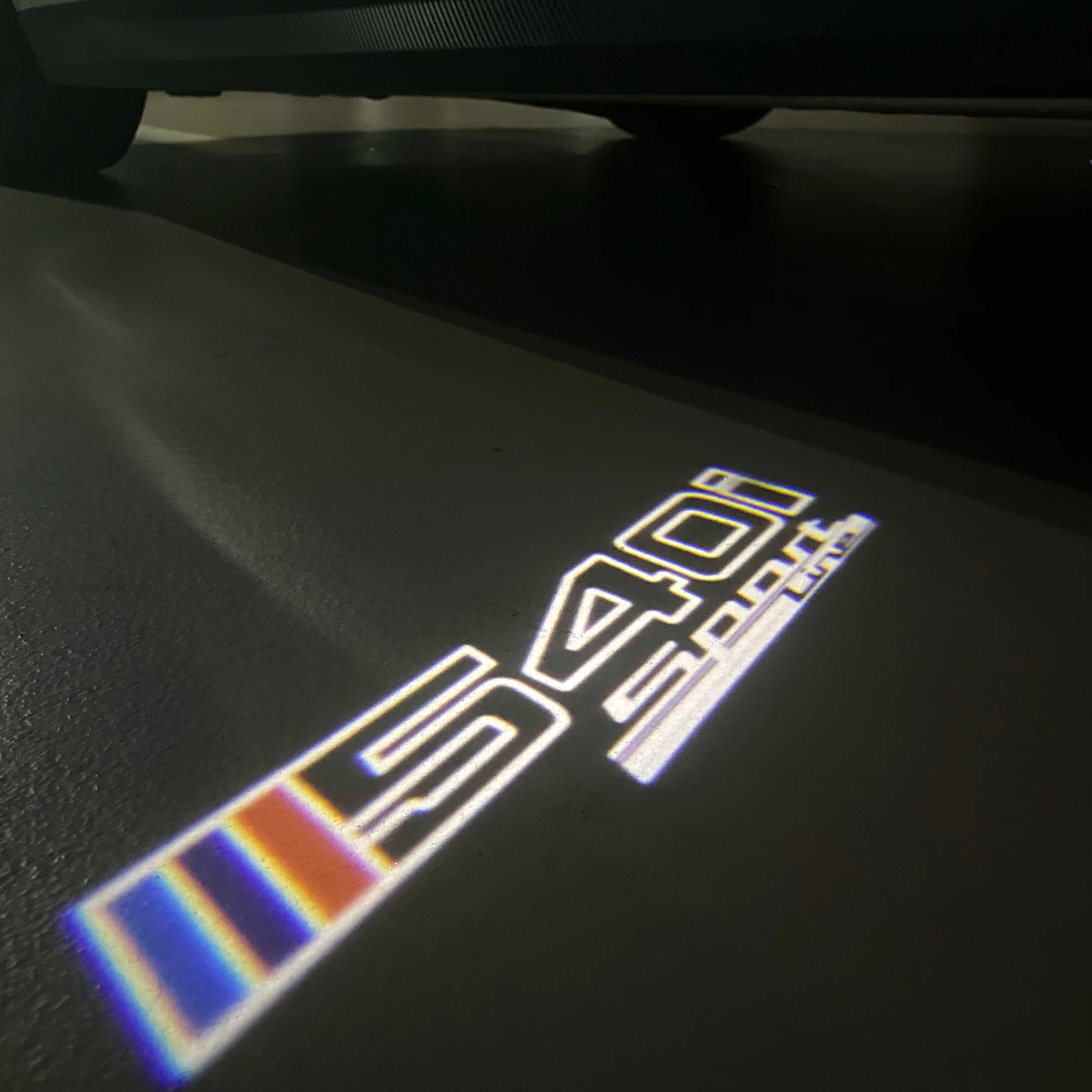 BMW M3 LOGO PROJECTOT LIGHTS Nr.24 (quantità 1 = 1 set/2 luci porta)