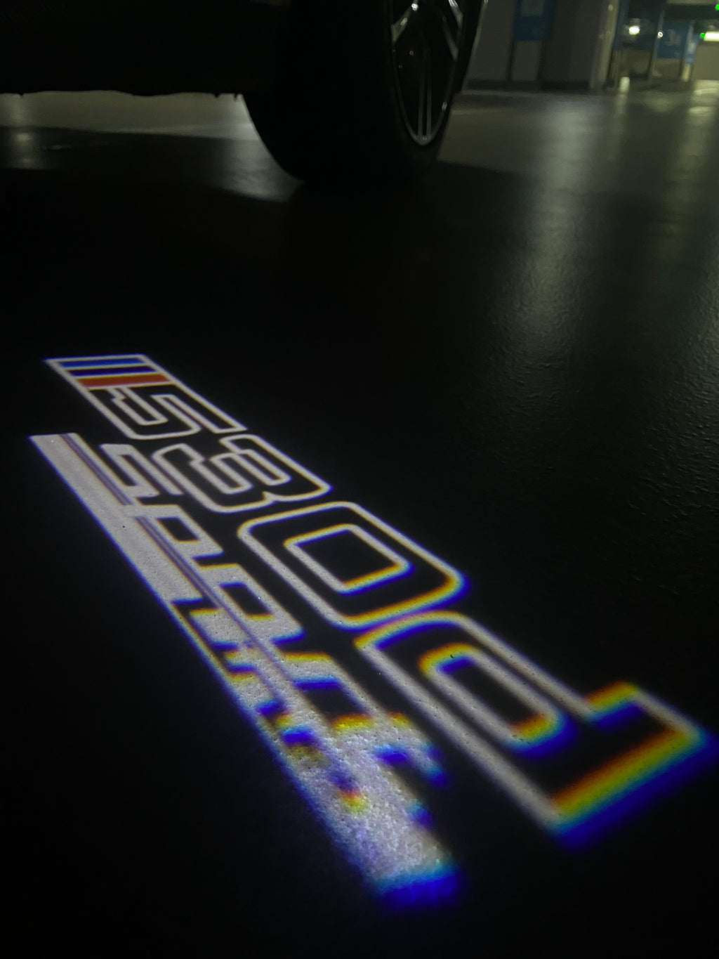 BMW M3 LOGO PROJECTOT LIGHTS Nr.24 (quantità 1 = 1 set/2 luci porta)