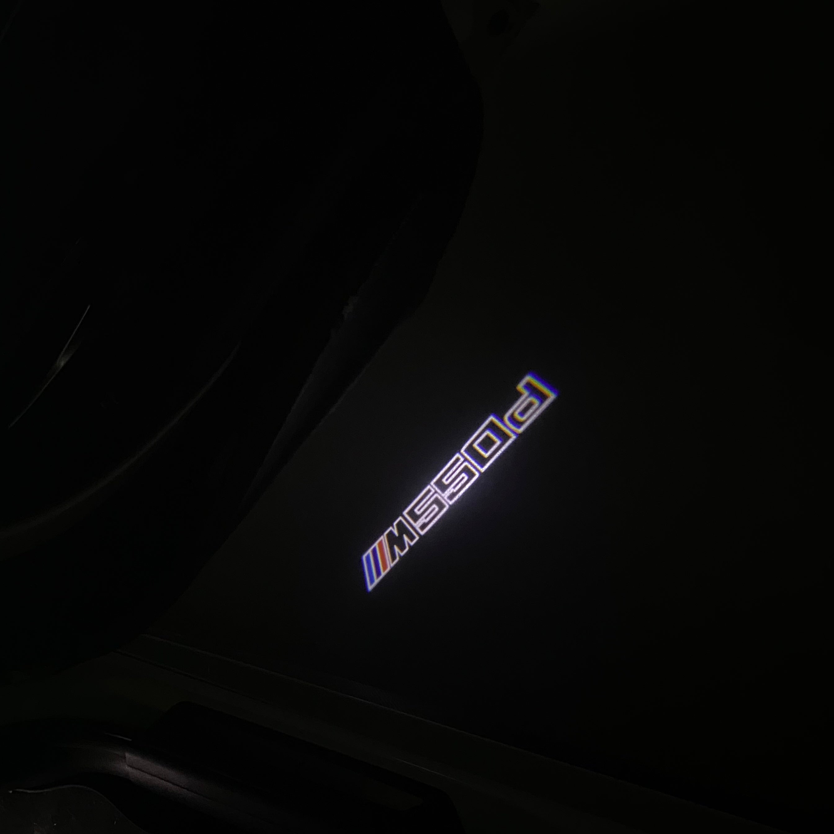 BMW M3 LOGO PROJECTOT LIGHTS Nr.24 (Menge 1 = 1 Sets/2 Türleuchten)