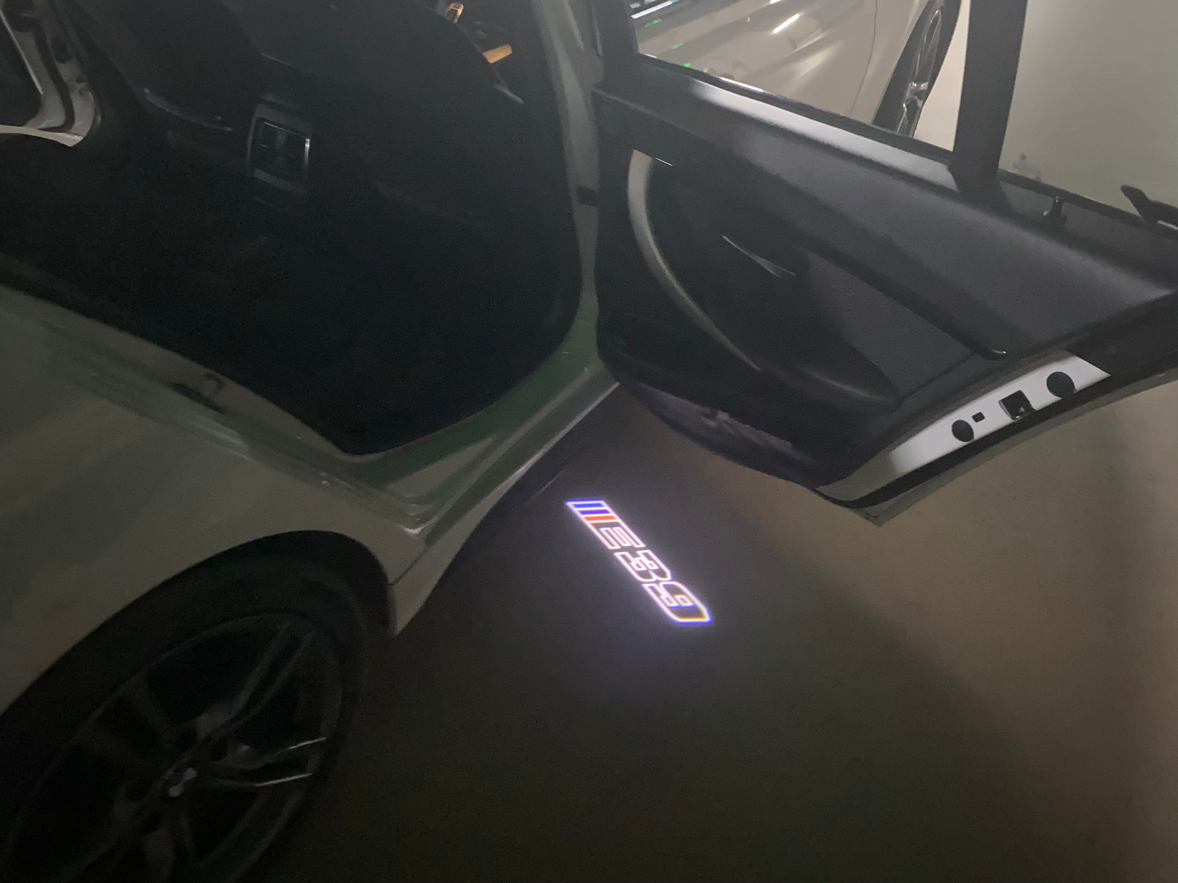 BMW M3 LOGO PROJECTOT LIGHTS Nr.24 (quantità 1 = 1 set/2 luci porta)