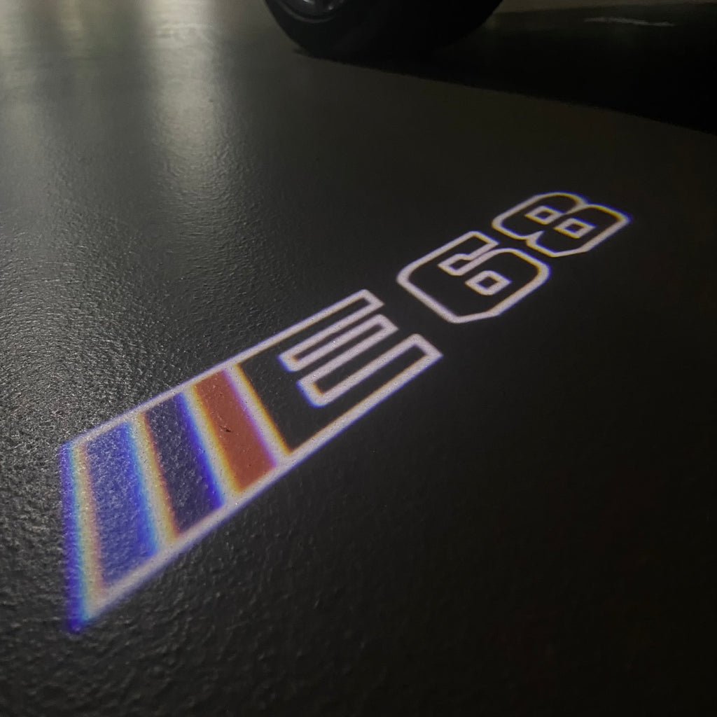 BMW M3 LOGO PROJECTOT LIGHTS Nr.24 (quantità 1 = 1 set/2 luci porta)