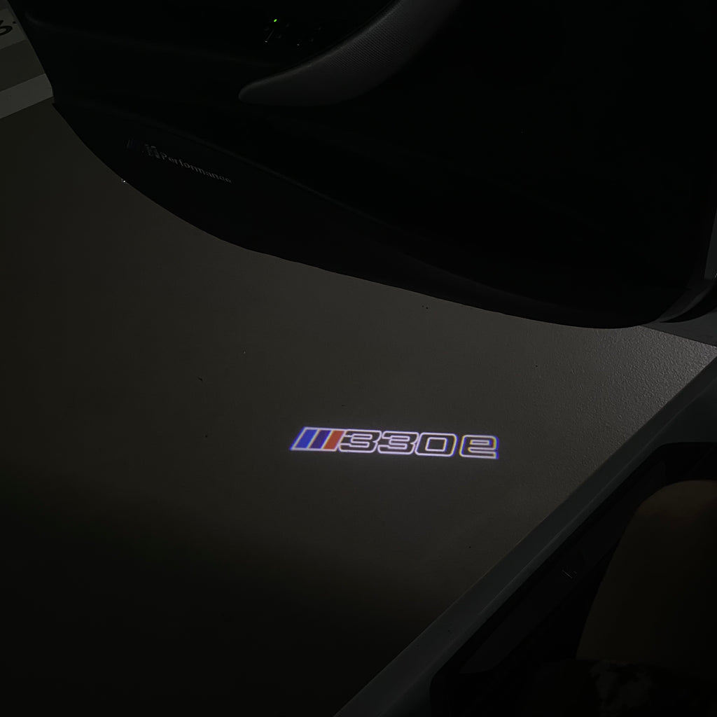 ÉCLAIRAGE DE PROJECTEUR BMW M3 LOGO Nr.24 (quantité 1 = 1 jeux / 2 feux de porte)