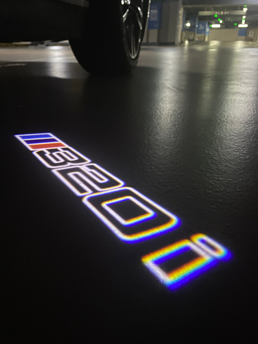 BMW M3 LOGO PROJECTOT LIGHTS Nr.24 (Menge 1 = 1 Sets/2 Türleuchten)