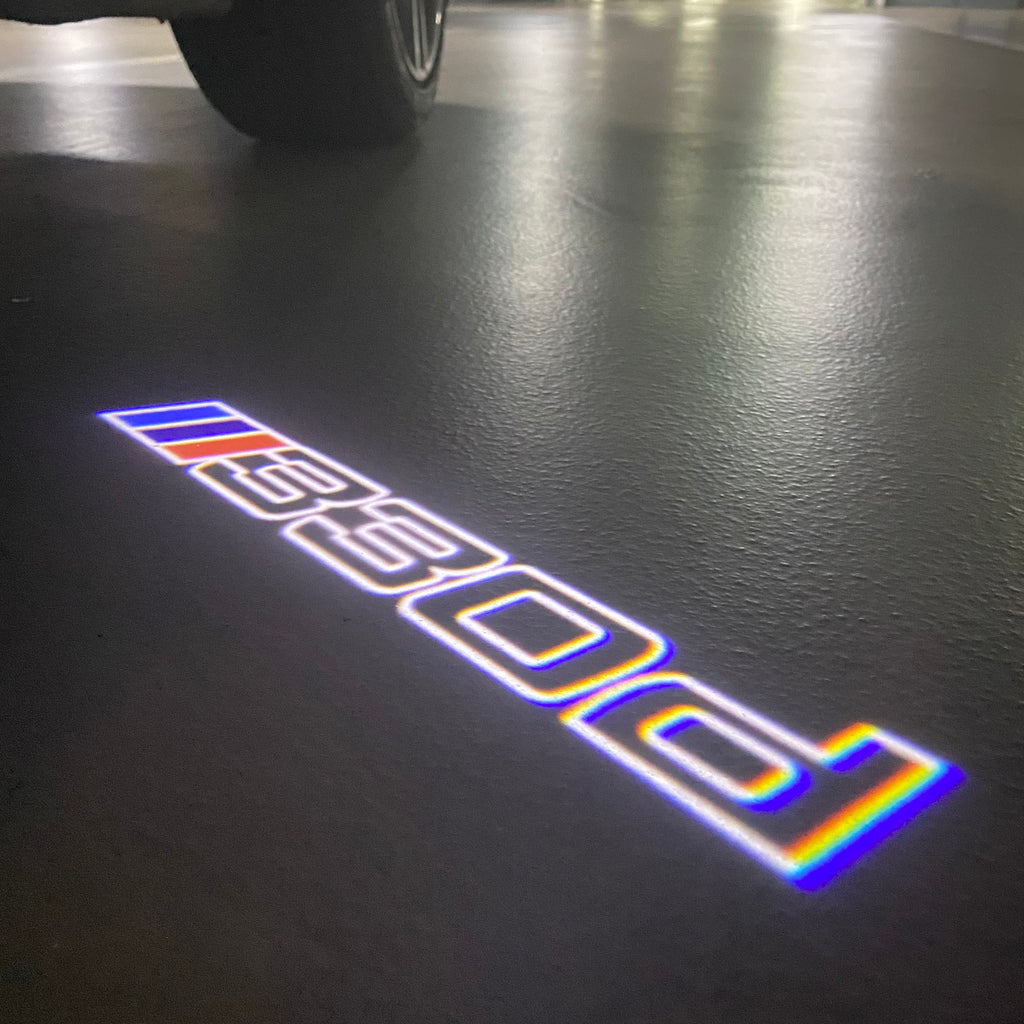 BMW M3 LOGO PROJECTOT LIGHTS Nr.24 (Menge 1 = 1 Sets/2 Türleuchten)
