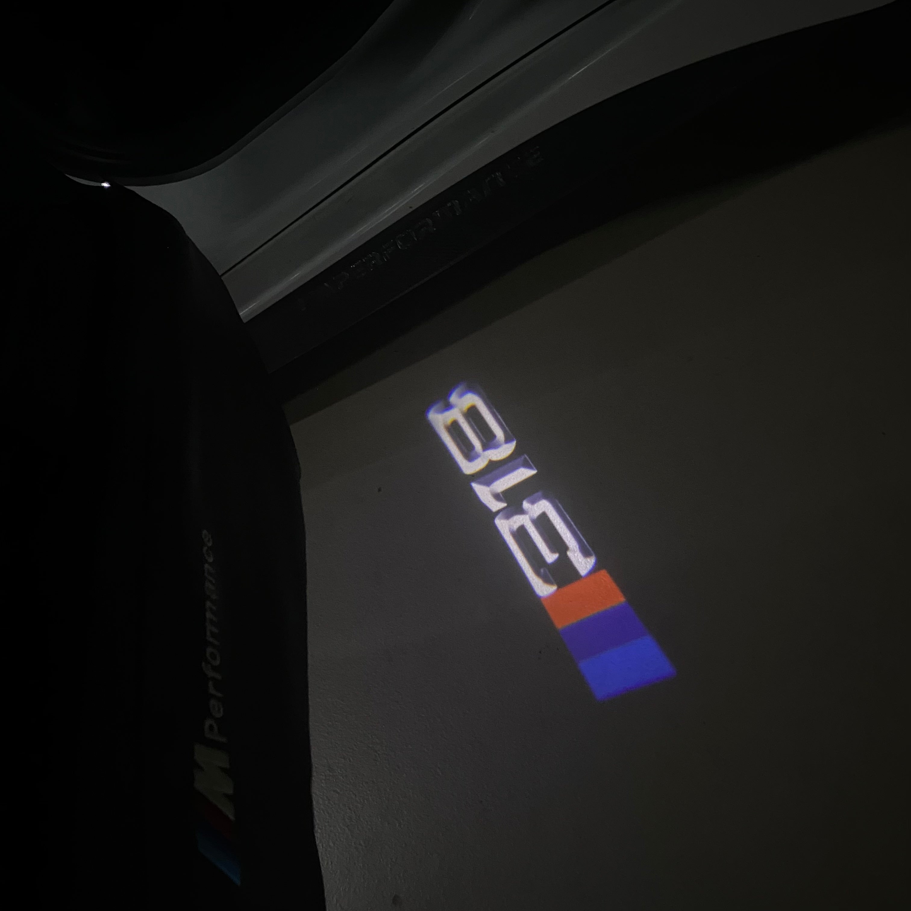 BMW 3 SERIES 318   LOGO PROJECTOT LIGHTS (quantity 1 = 1 sets/2 door lights) Nr.6024q3h