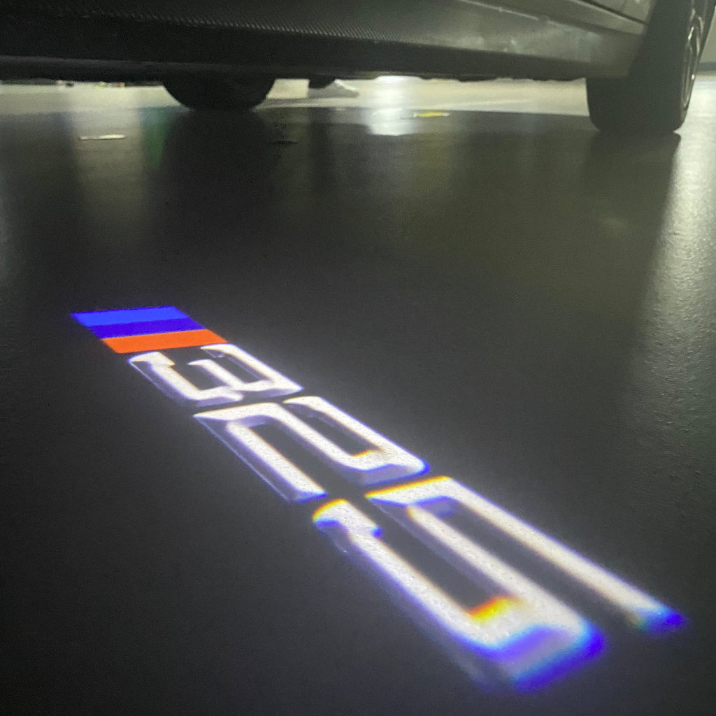 BMW M3 LOGO PROJECTOT LIGHTS Nr.24 (Menge 1 = 1 Sets/2 Türleuchten)