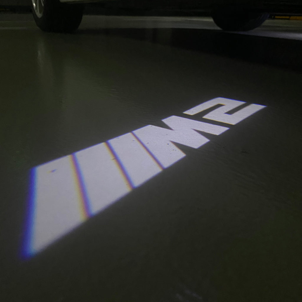 ÉCLAIRAGE DE PROJECTEUR BMW M3 LOGO Nr.24 (quantité 1 = 1 jeux / 2 feux de porte)