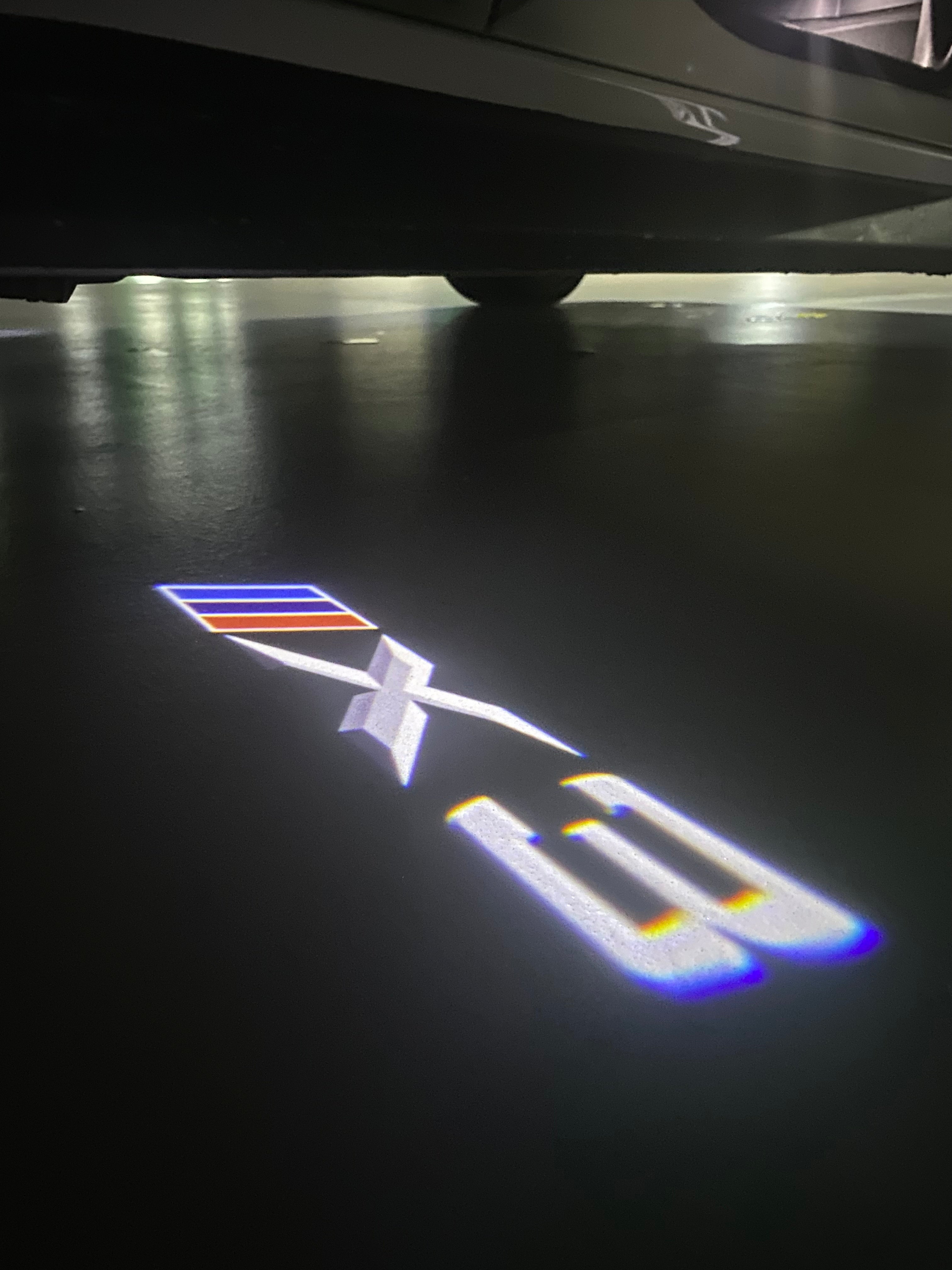 BMW M3 LOGO PROJECTOT LIGHTS Nr.24 (quantità 1 = 1 set/2 luci porta)