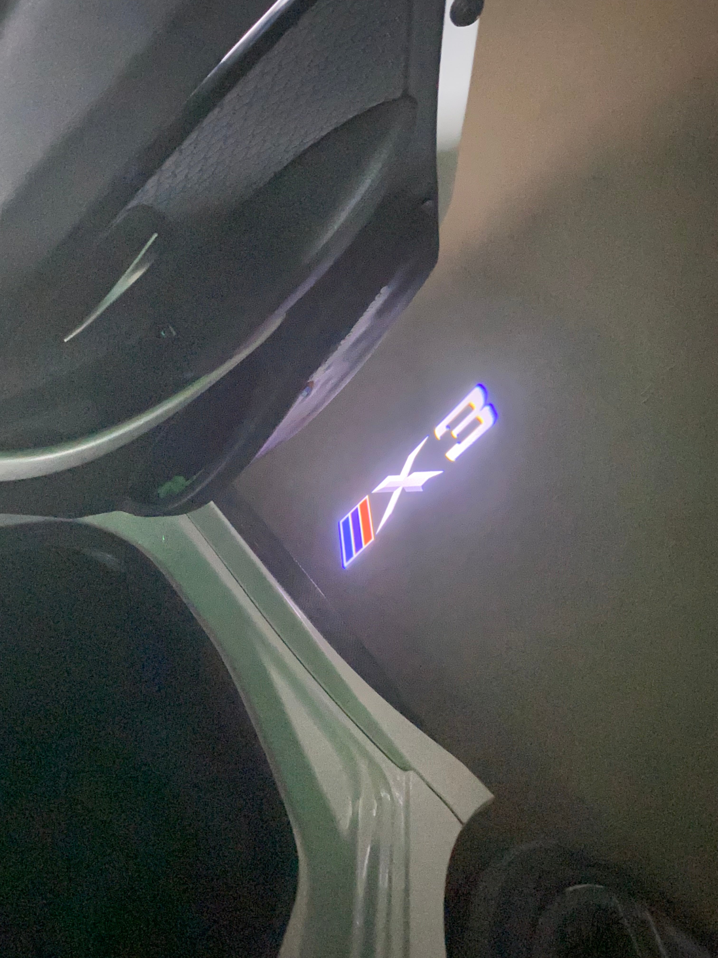BMW M3 LOGO PROJECTOT LIGHTS Nr.24 (quantità 1 = 1 set/2 luci porta)