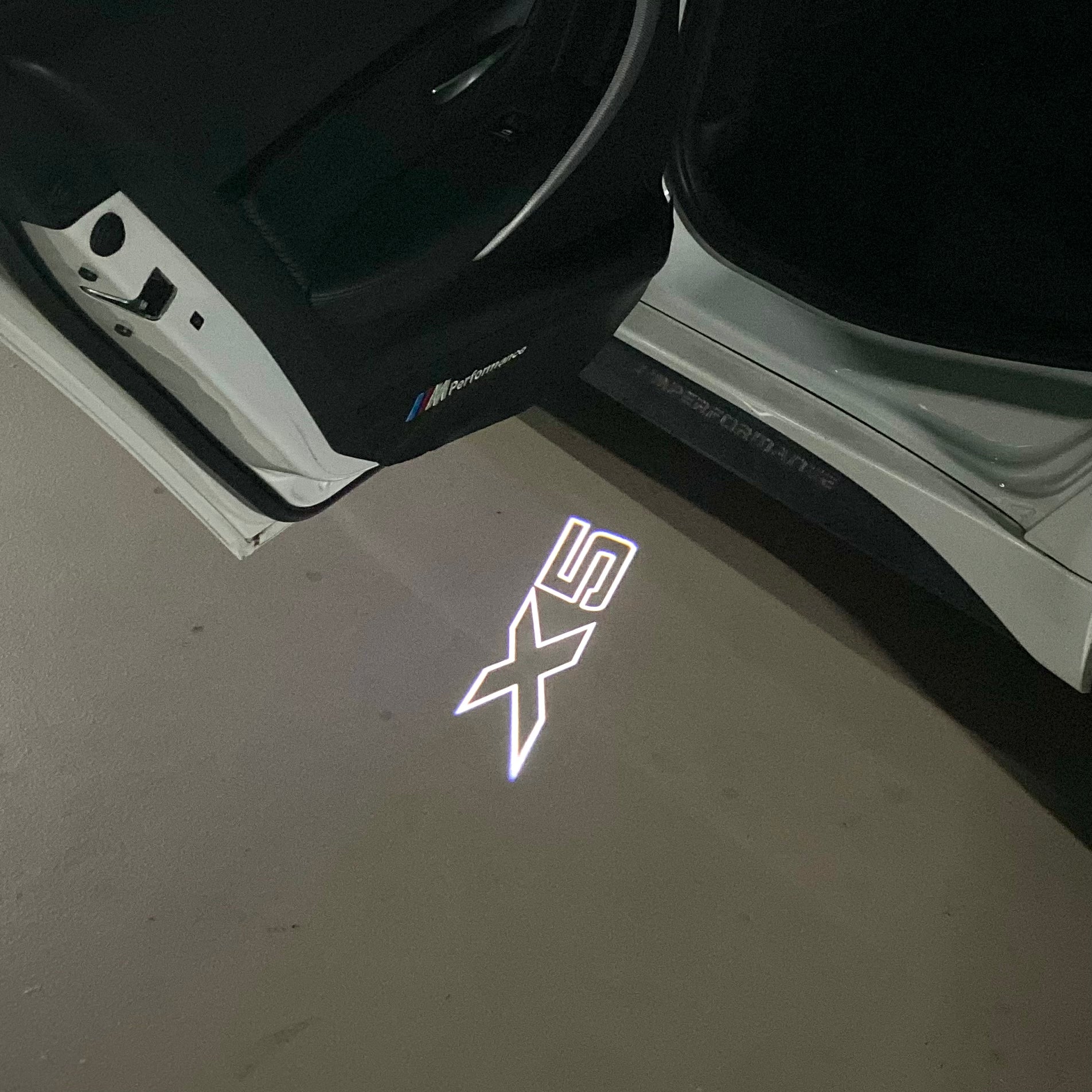 BMW M3 LOGO PROJECTOT LIGHTS Nr.24 (quantità 1 = 1 set/2 luci porta)