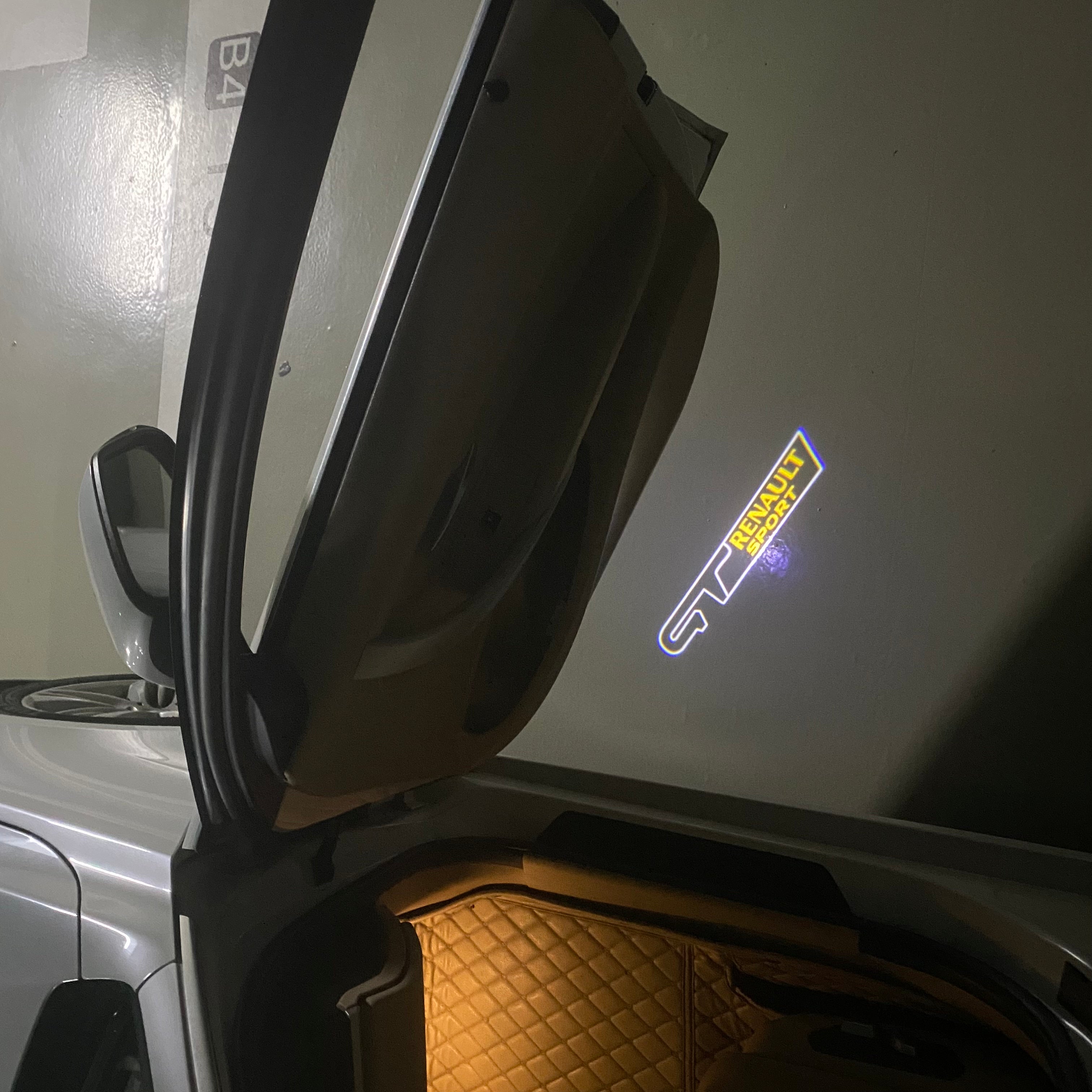 RENAULT GT LOGO PROJECROTR LIGHTS Nr.0947 (quantity  1 =  2 Logo Film & 2 door lights)