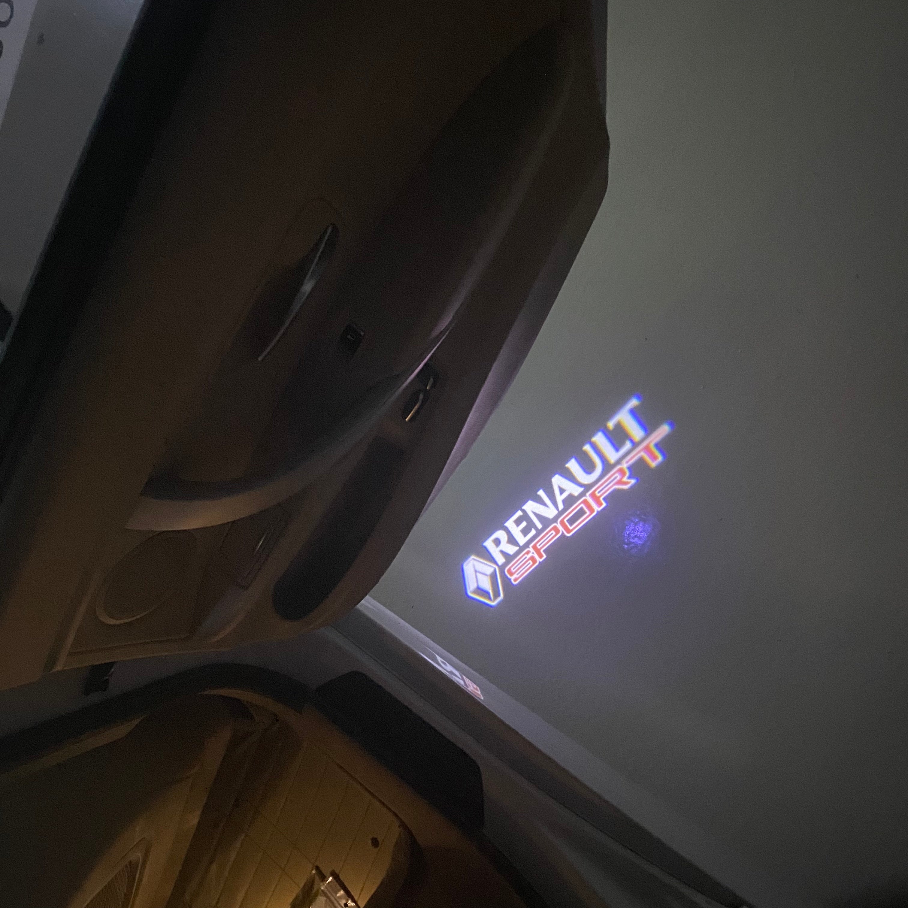 RENAULT Sport LOGO PROJECROTR LIGHTS Nr.0918 (quantity  1 =  2 Logo Film & 2 door lights)