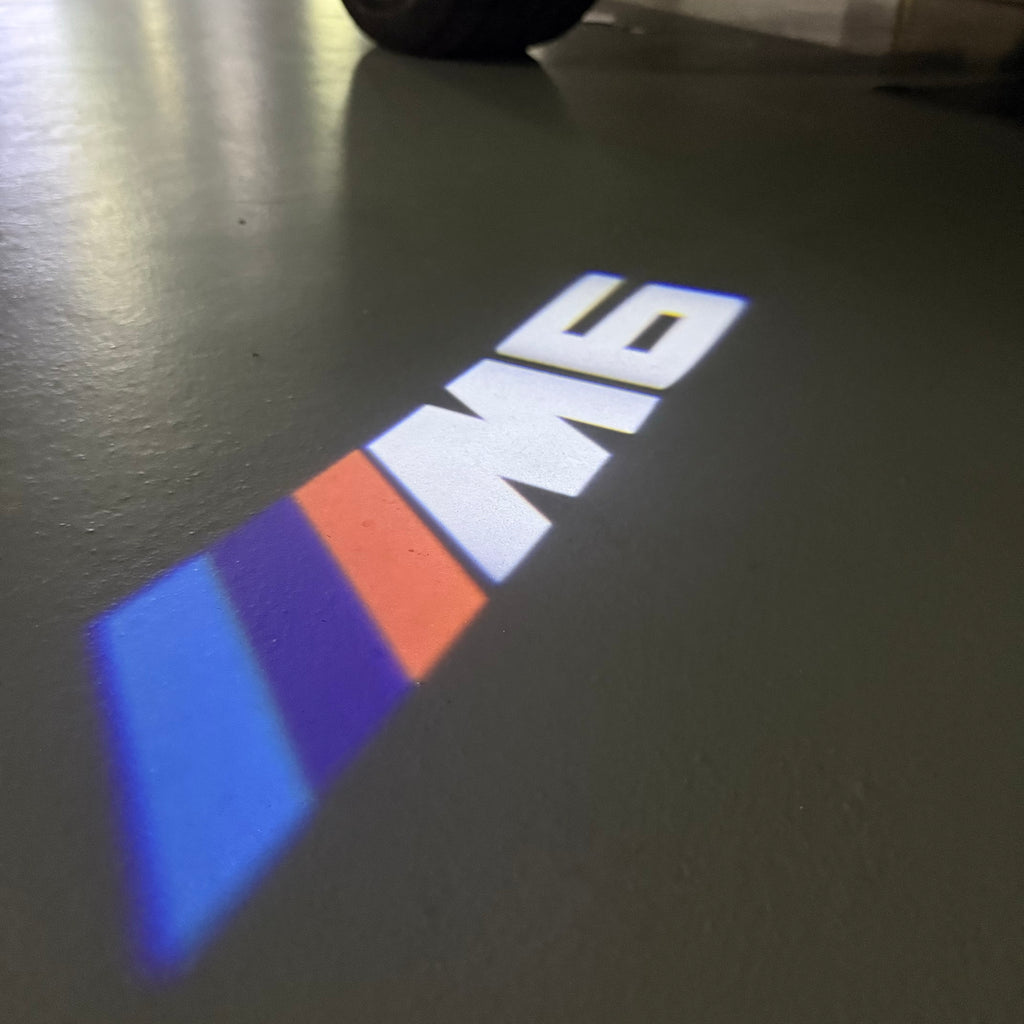BMW M3 LOGO PROJECTOT LIGHTS Nr.24 (Menge 1 = 1 Sets/2 Türleuchten)