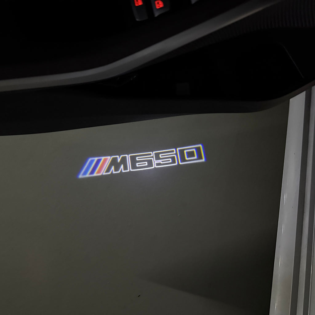 BMW M3 LOGO PROJECTOT LIGHTS Nr.24 (Menge 1 = 1 Sets/2 Türleuchten)