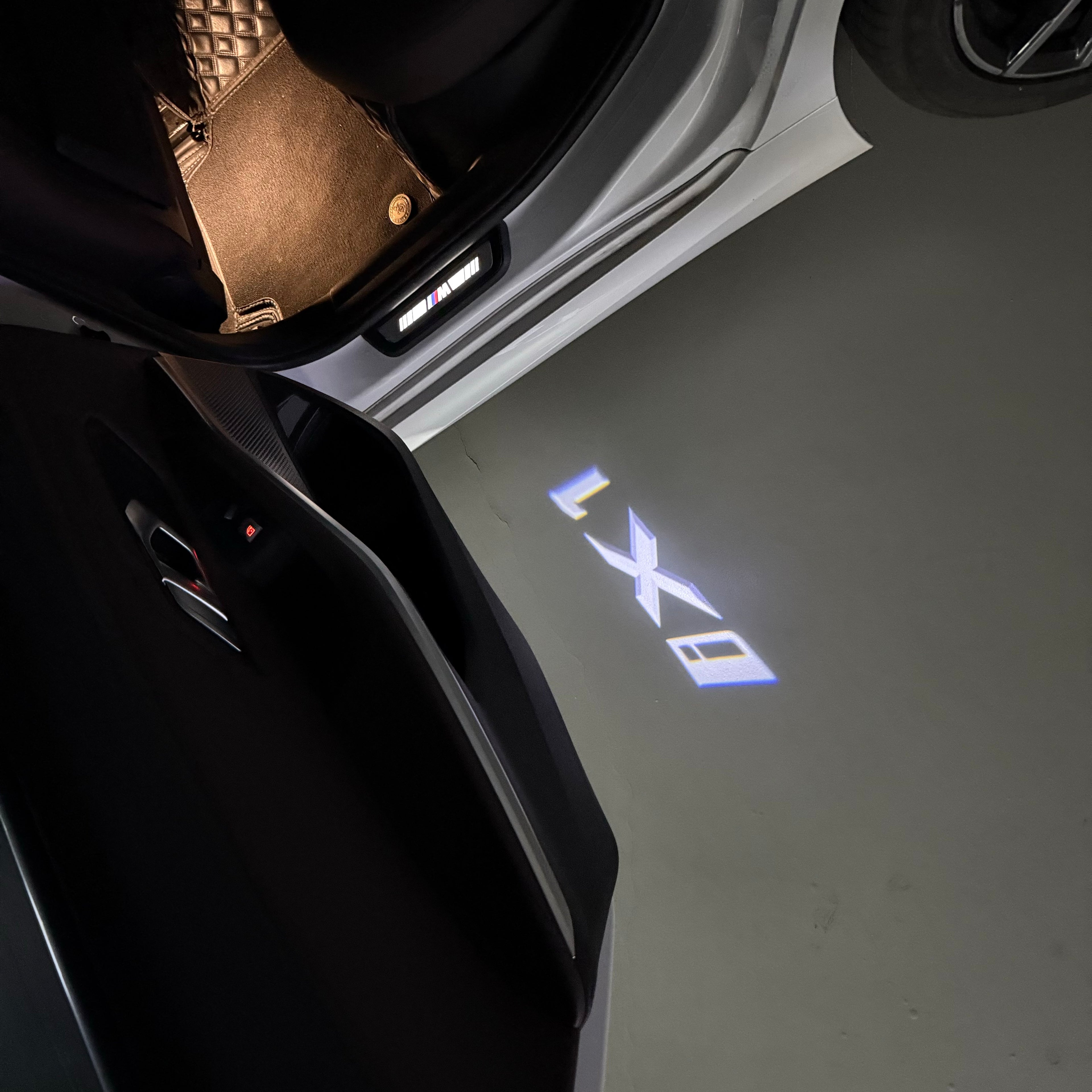 BMW M3 LOGO PROJECTOT LIGHTS Nr.24 (quantità 1 = 1 set/2 luci porta)