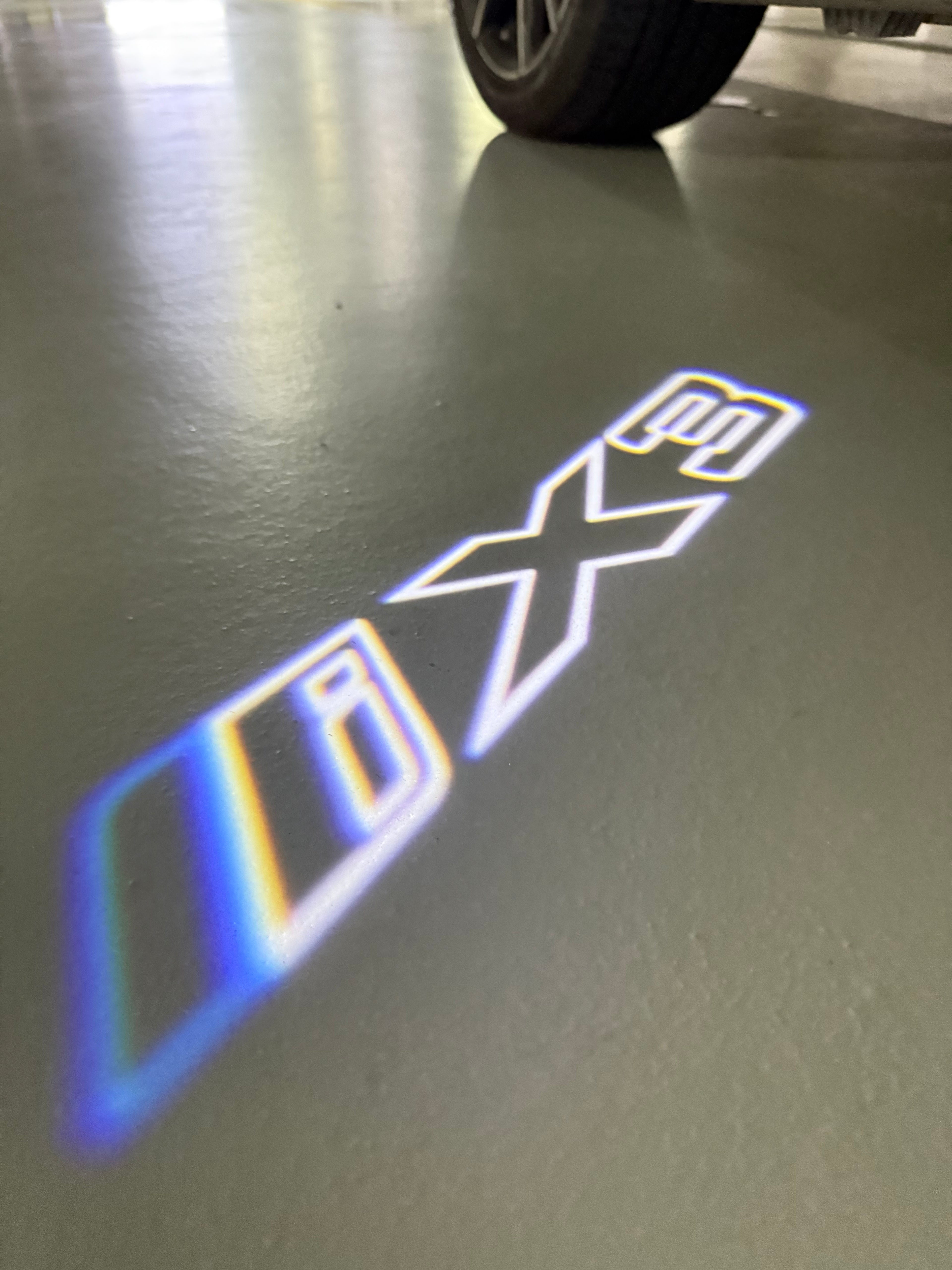 BMW M3 LOGO PROJECTOT LIGHTS Nr.24 (quantità 1 = 1 set/2 luci porta)