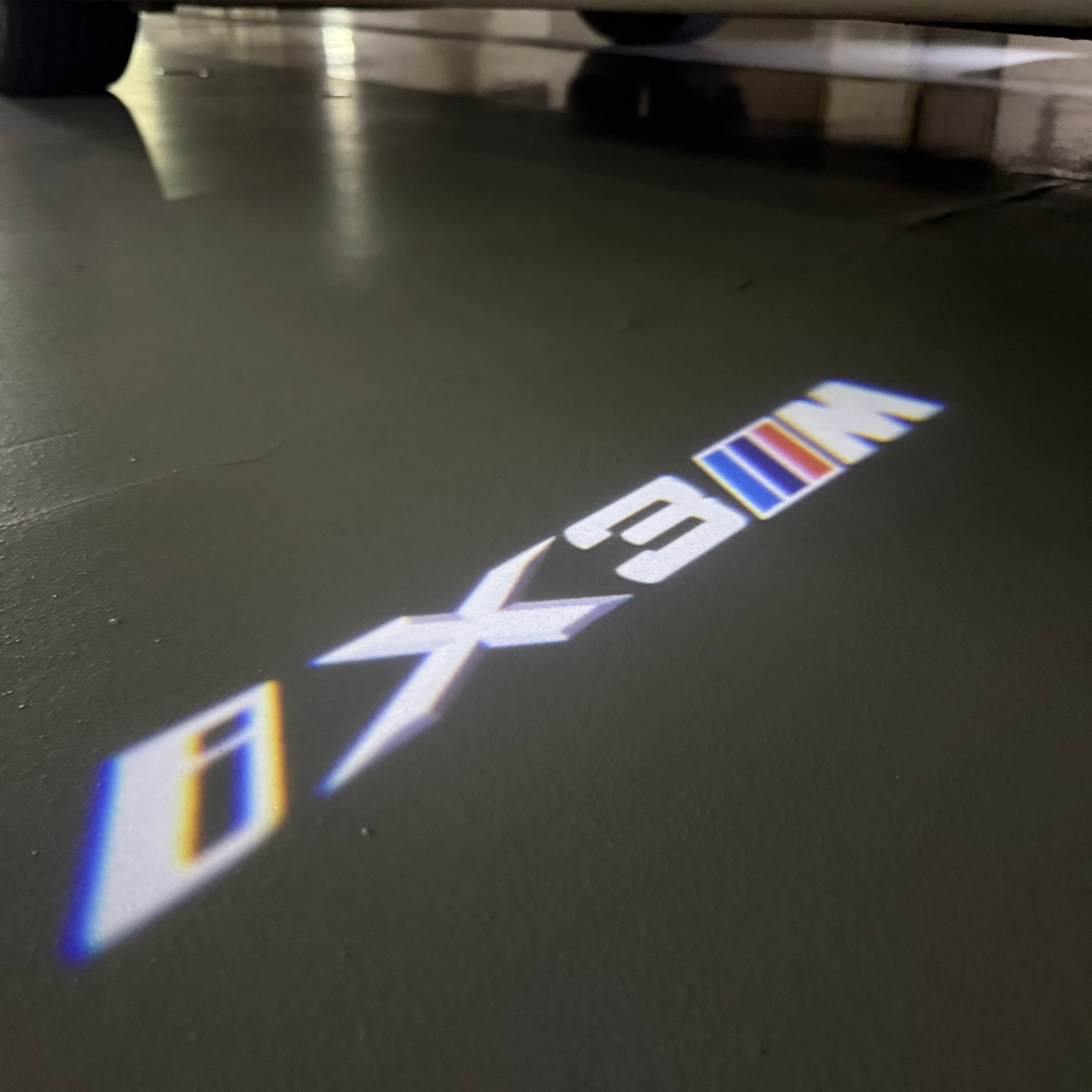 BMW M3 LOGO PROJECTOT LIGHTS Nr.24 (quantità 1 = 1 set/2 luci porta)