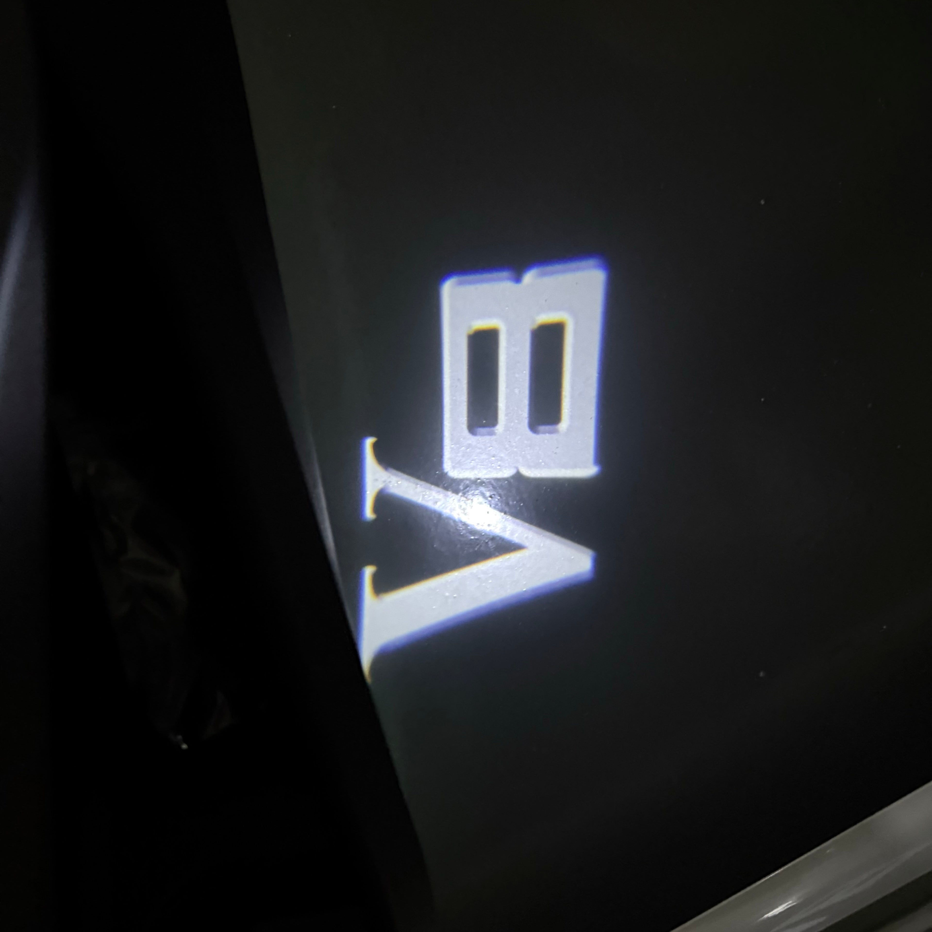 BMW M3 LOGO PROJECTOT LIGHTS Nr.24 (quantità 1 = 1 set/2 luci porta)