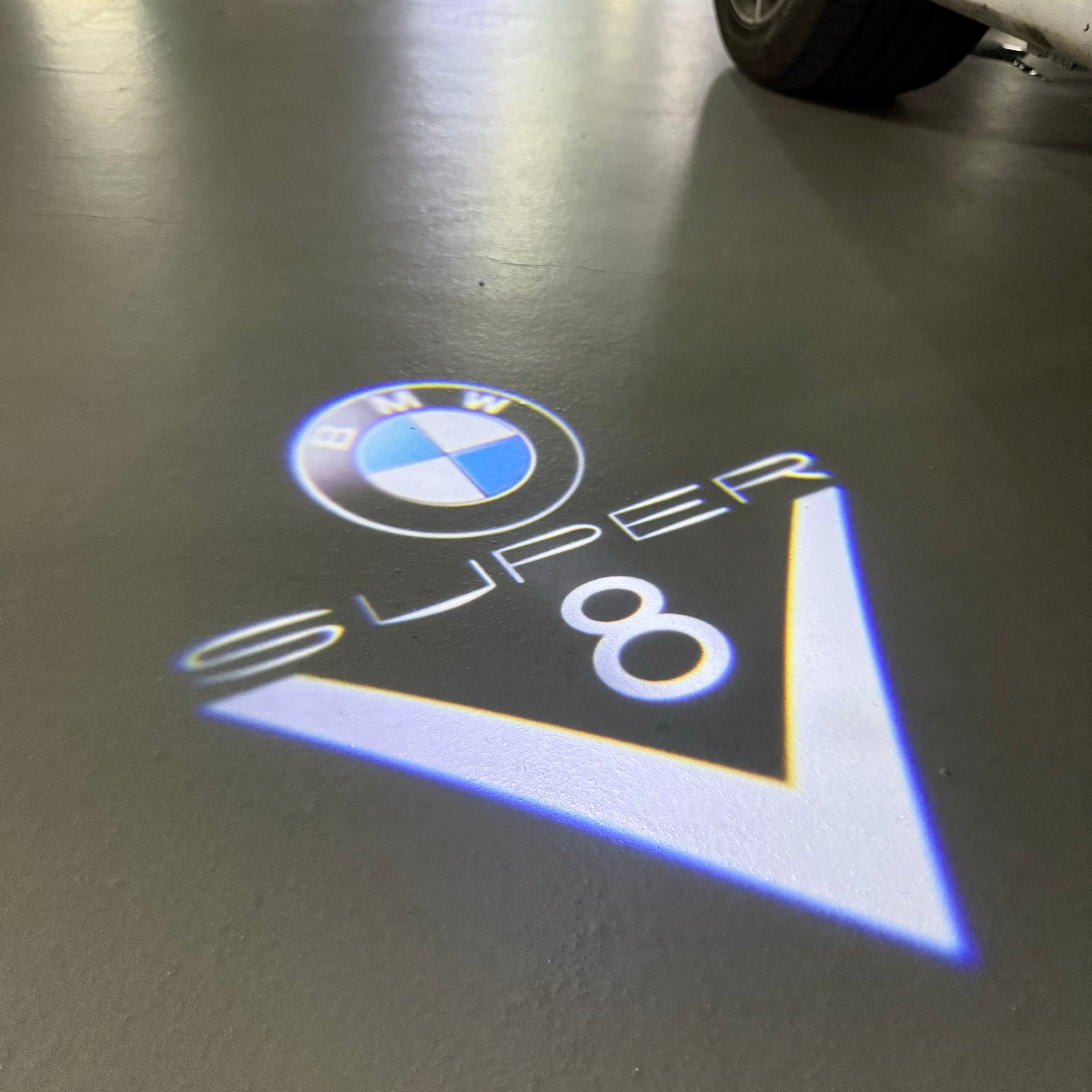 BMW M3 LOGO PROJECTOT LIGHTS Nr.24 (quantità 1 = 1 set/2 luci porta)