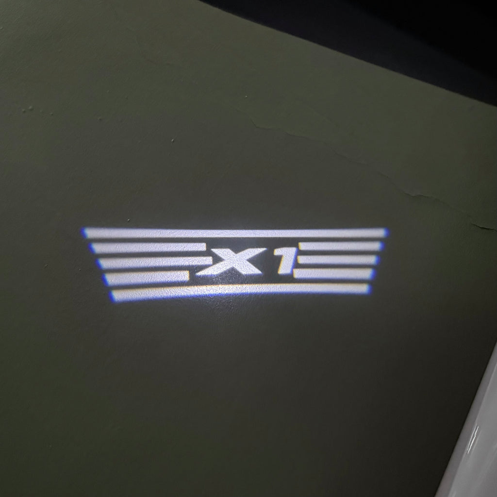 LUCES DE PROYECTOR DEL LOGOTIPO BMW M3 Nr.24 (cantidad 1 = 1 juegos / 2 luces de puerta)