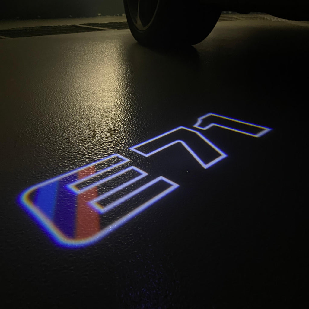 BMW X6 / X6M E71  LOGO PROJECTOT LIGHTS (quantity 1 = 1 sets/2 door lights) Nr.6024q0t0101