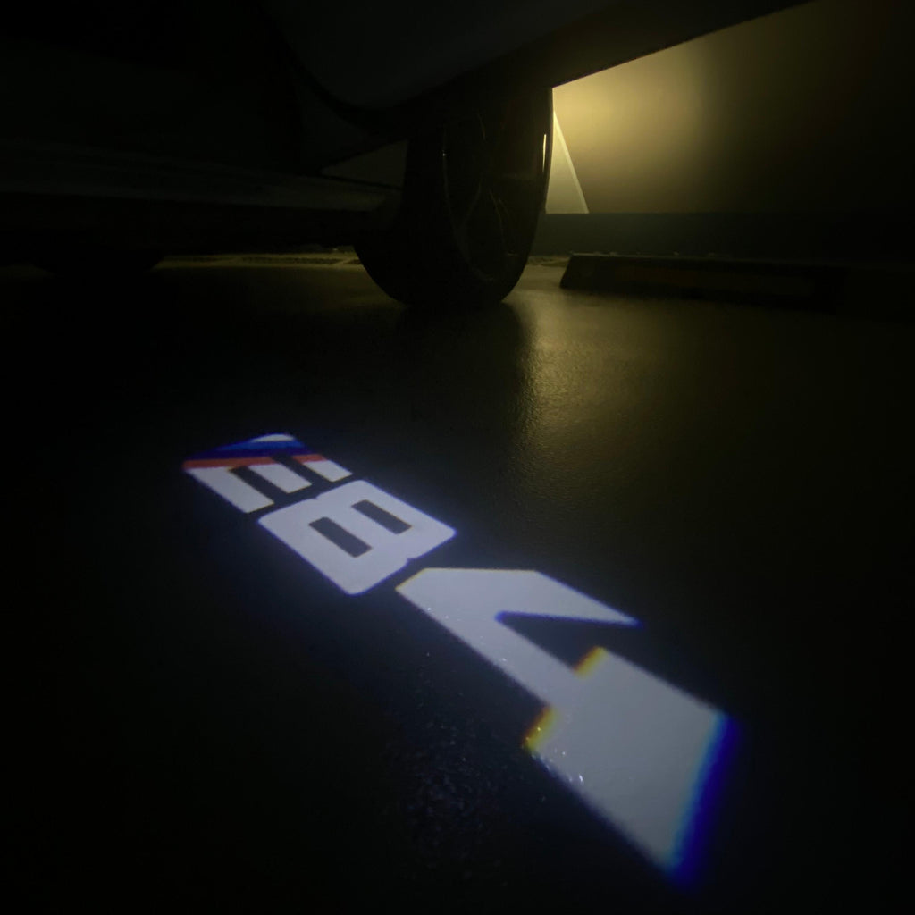 BMW M3 LOGO PROJECTOT LIGHTS Nr.24 (Menge 1 = 1 Sets/2 Türleuchten)