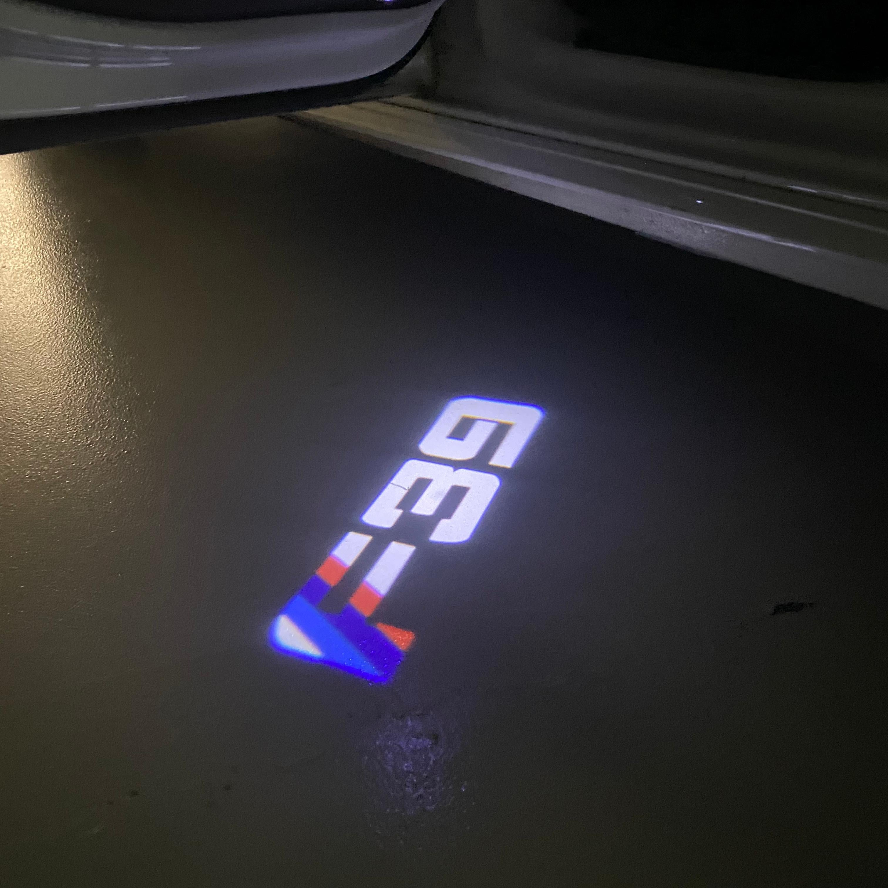 BMW M3 LOGO PROJECTOT LIGHTS Nr.24 (quantità 1 = 1 set/2 luci porta)