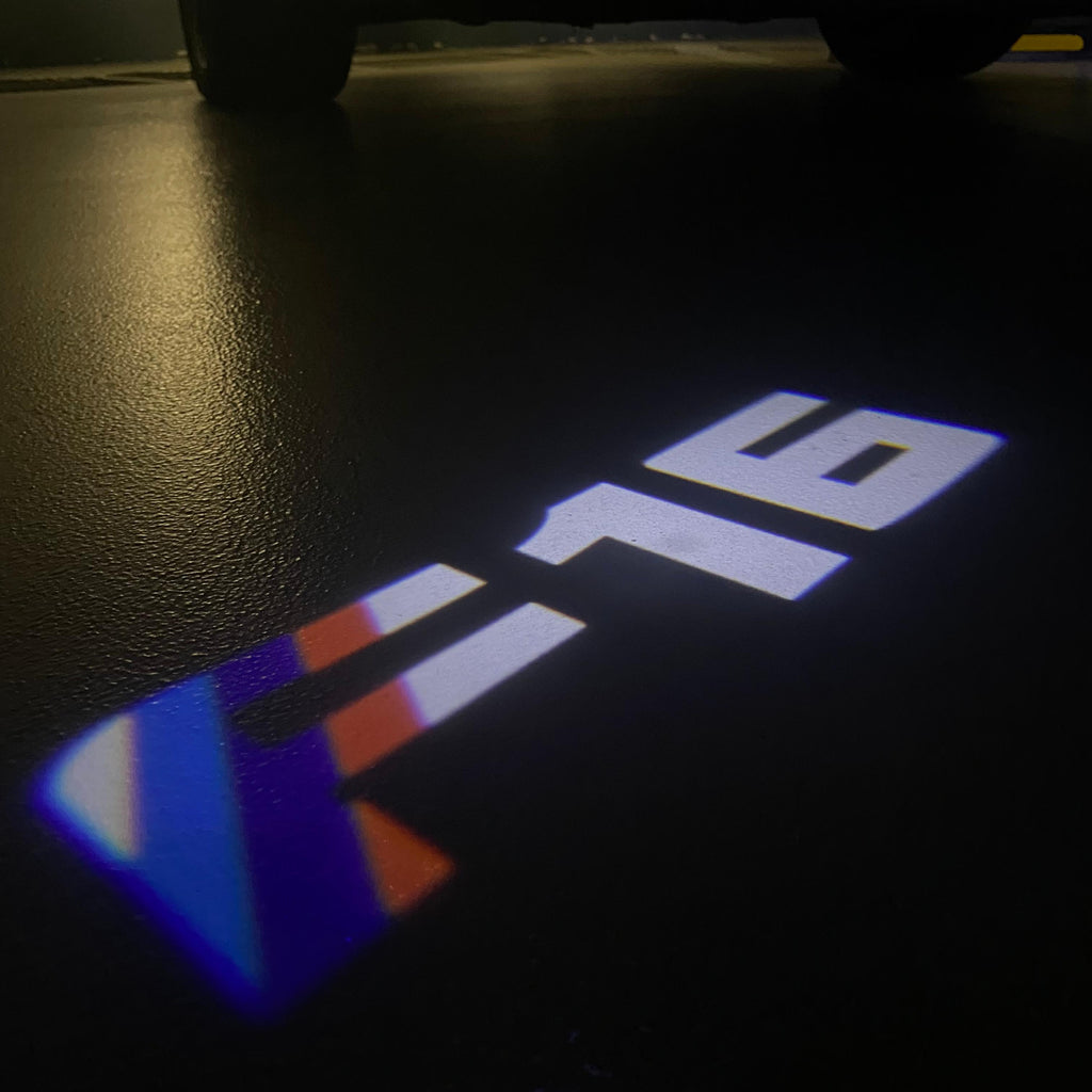 BMW X6 / X6M F16  LOGO PROJECTOT LIGHTS (quantity 1 = 1 sets/2 door lights) Nr.6024q0t099