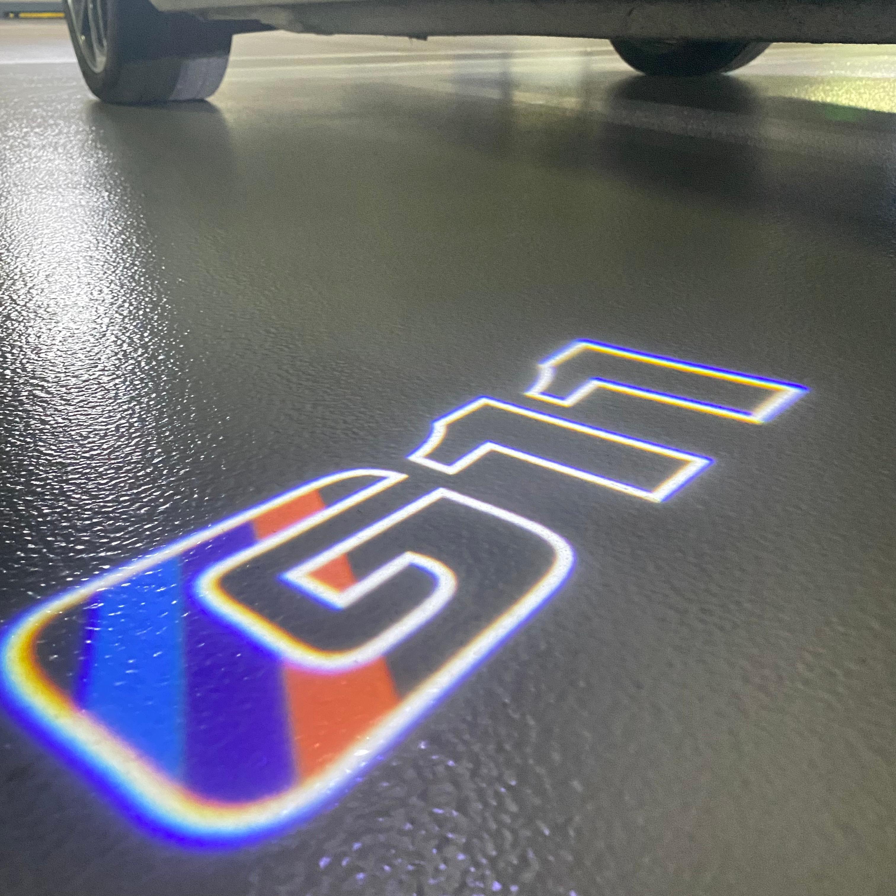 BMW  7 SERIES G11  LOGO PROJECTOT LIGHTS (quantity 1 = 1 sets/2 door lights) Nr.6024q181