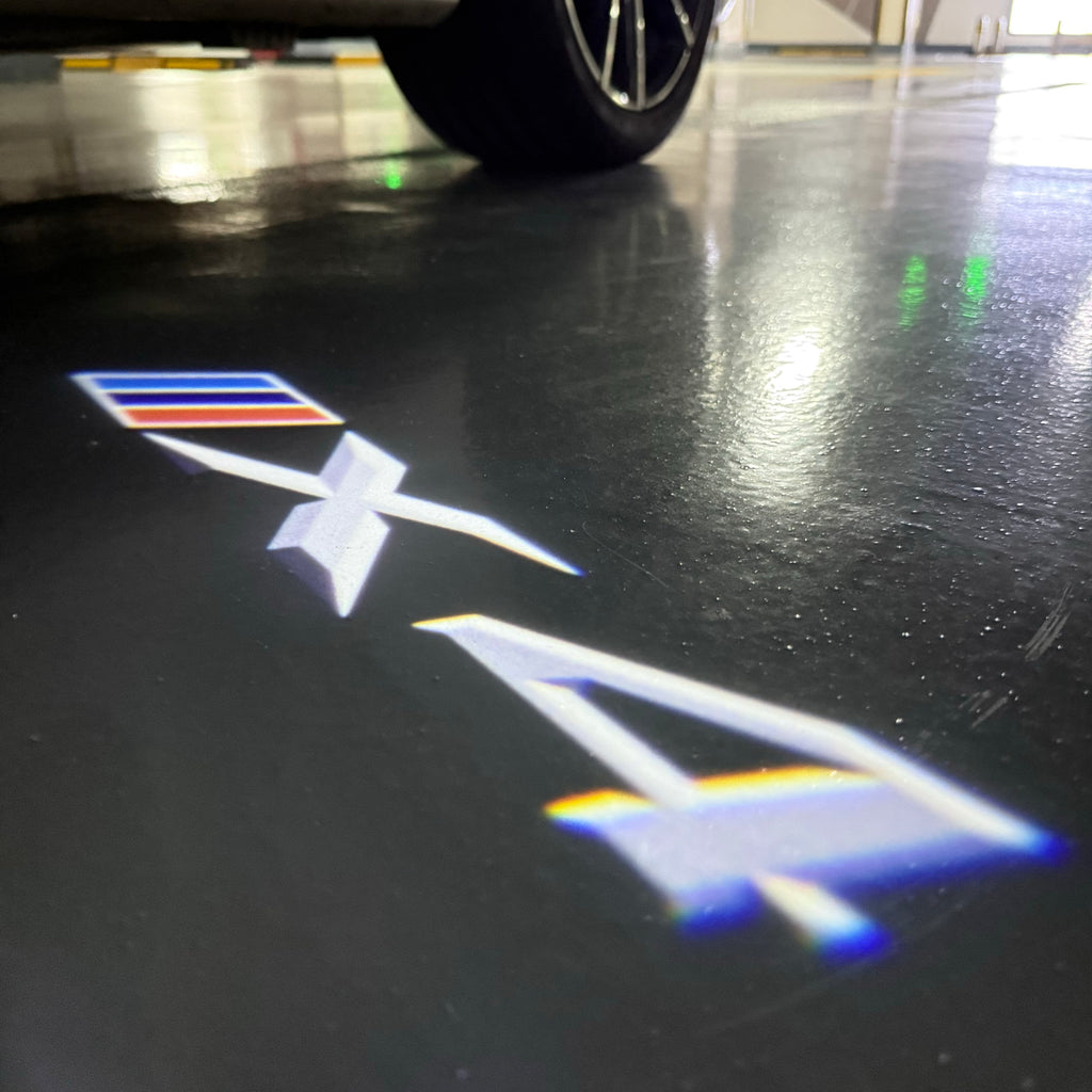 BMW M3 LOGO PROJECTOT LIGHTS Nr.24 (Menge 1 = 1 Sets/2 Türleuchten)