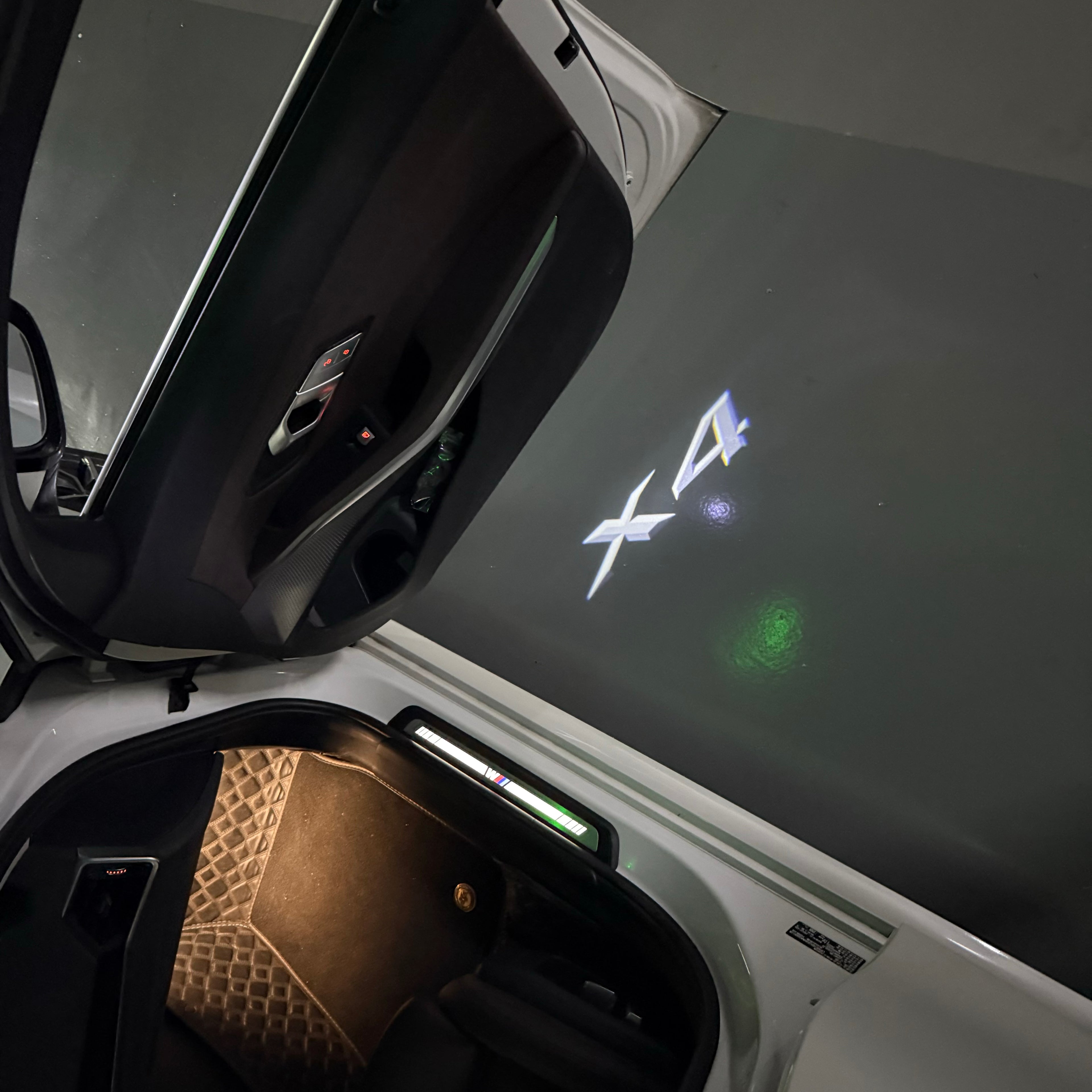 BMW M3 LOGO PROJECTOT LIGHTS Nr.24 (quantità 1 = 1 set/2 luci porta)