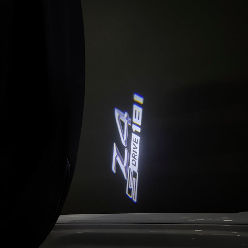 BMW M3 LOGO PROJECTOT LIGHTS Nr.24 (Menge 1 = 1 Sets/2 Türleuchten)