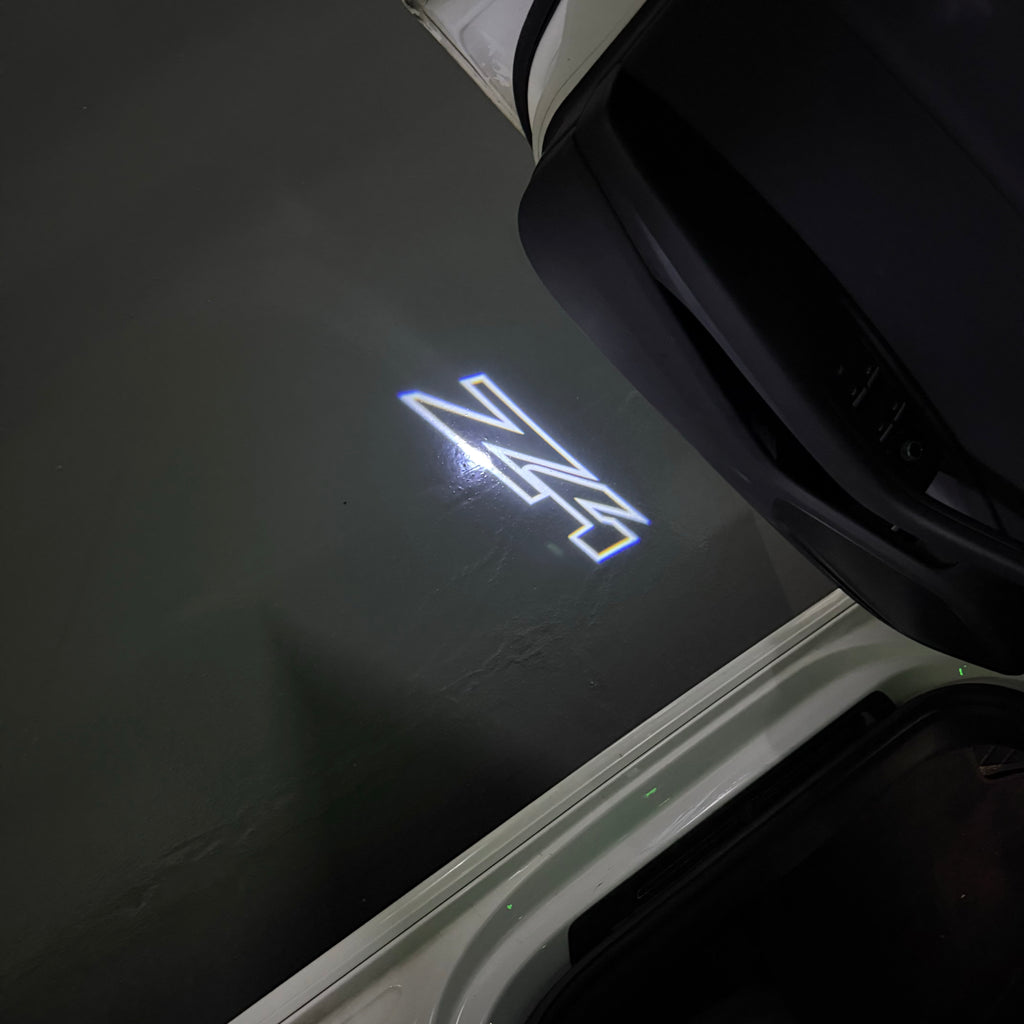 BMW M3 LOGO PROJECTOT LIGHTS Nr.24 (Menge 1 = 1 Sets/2 Türleuchten)